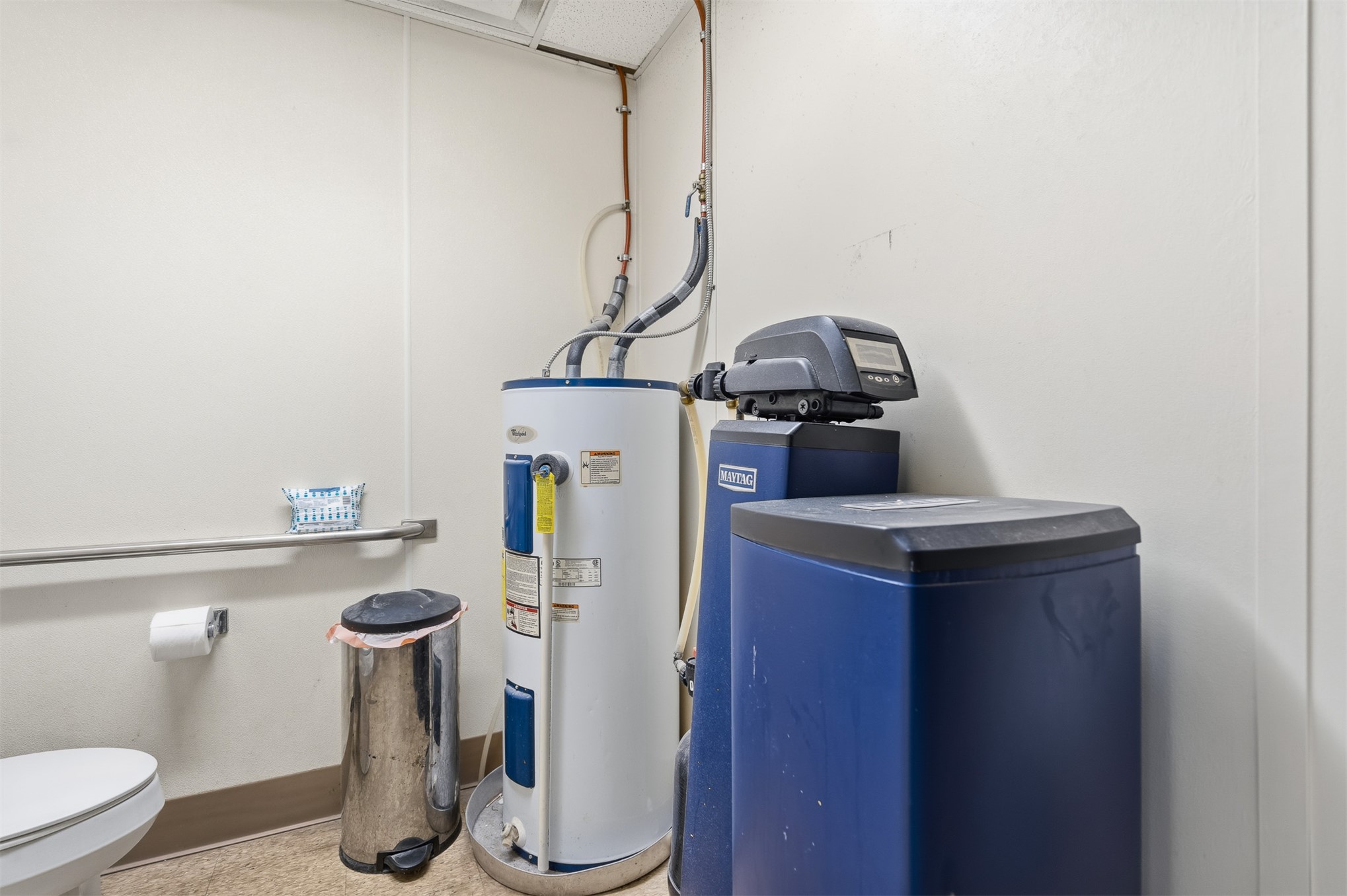 9817 Polecat Property Photo 10