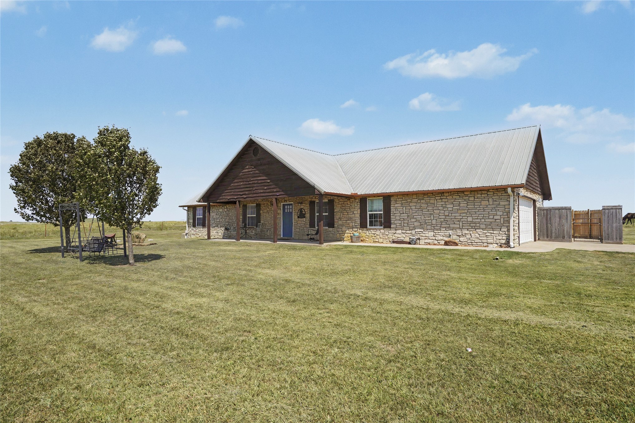 26758 S 4440 Road Property Photo 4