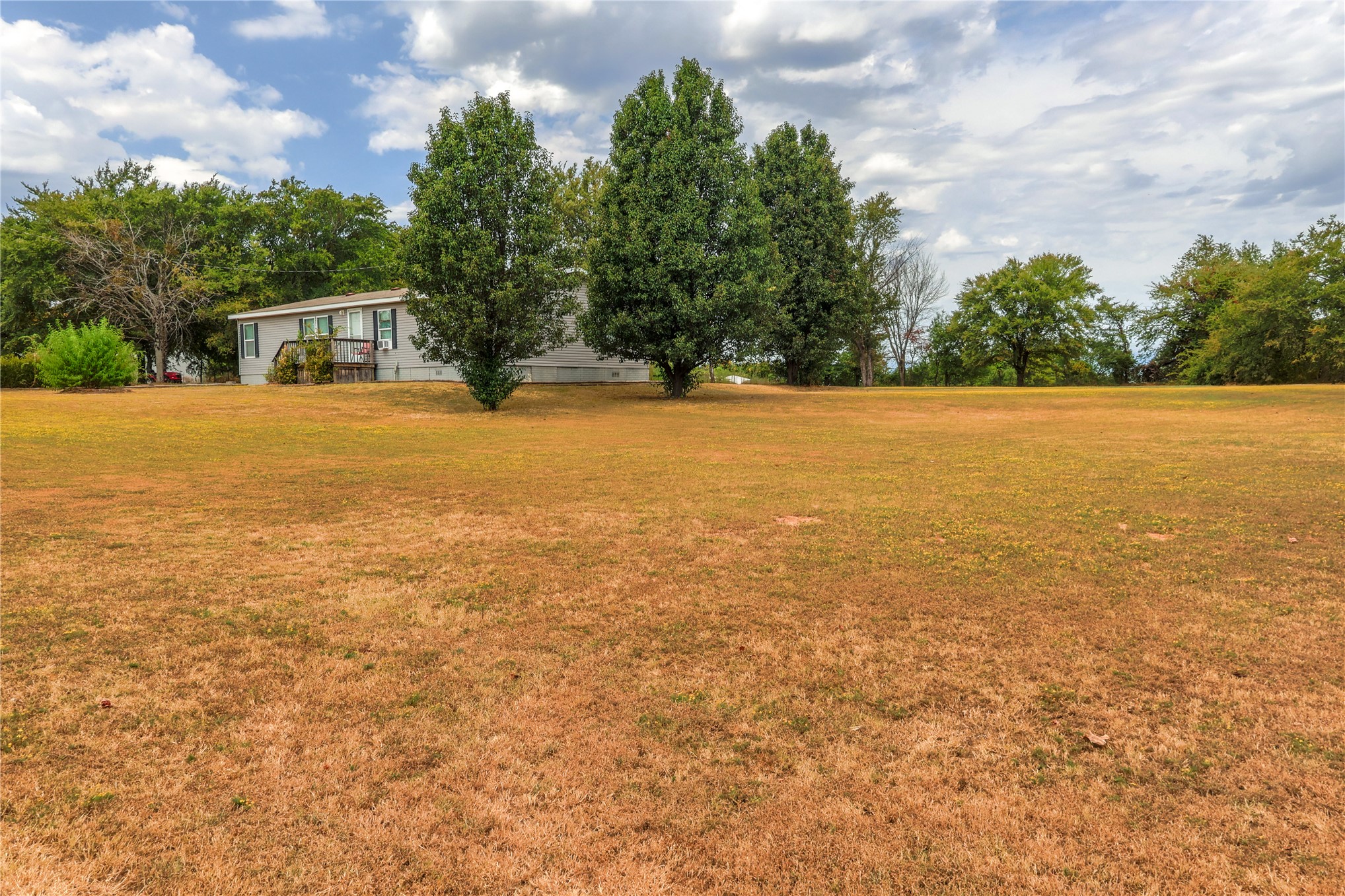 419231 1139 Road Property Photo 15
