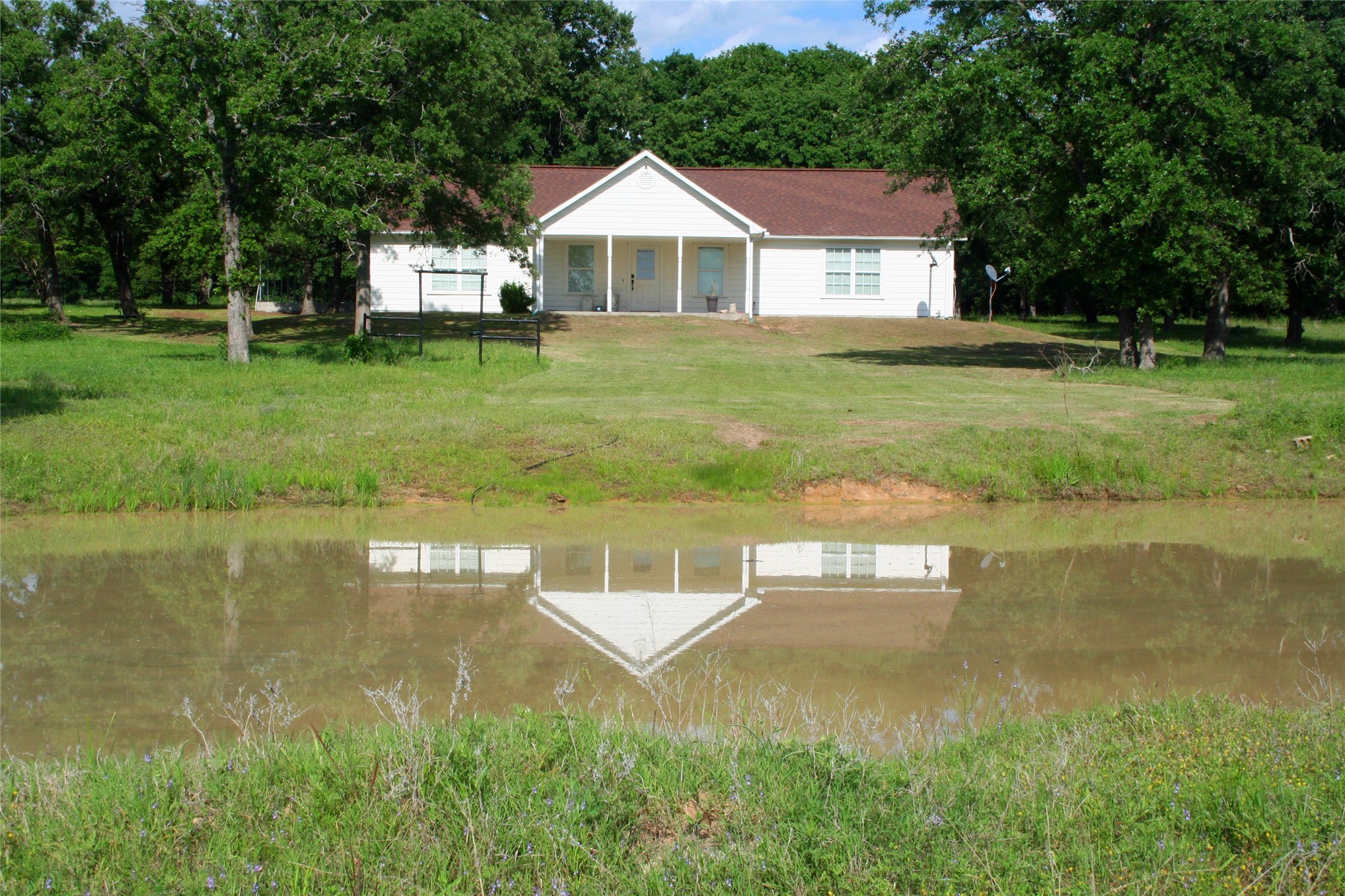 831 Barrons Ridge Property Photo 2