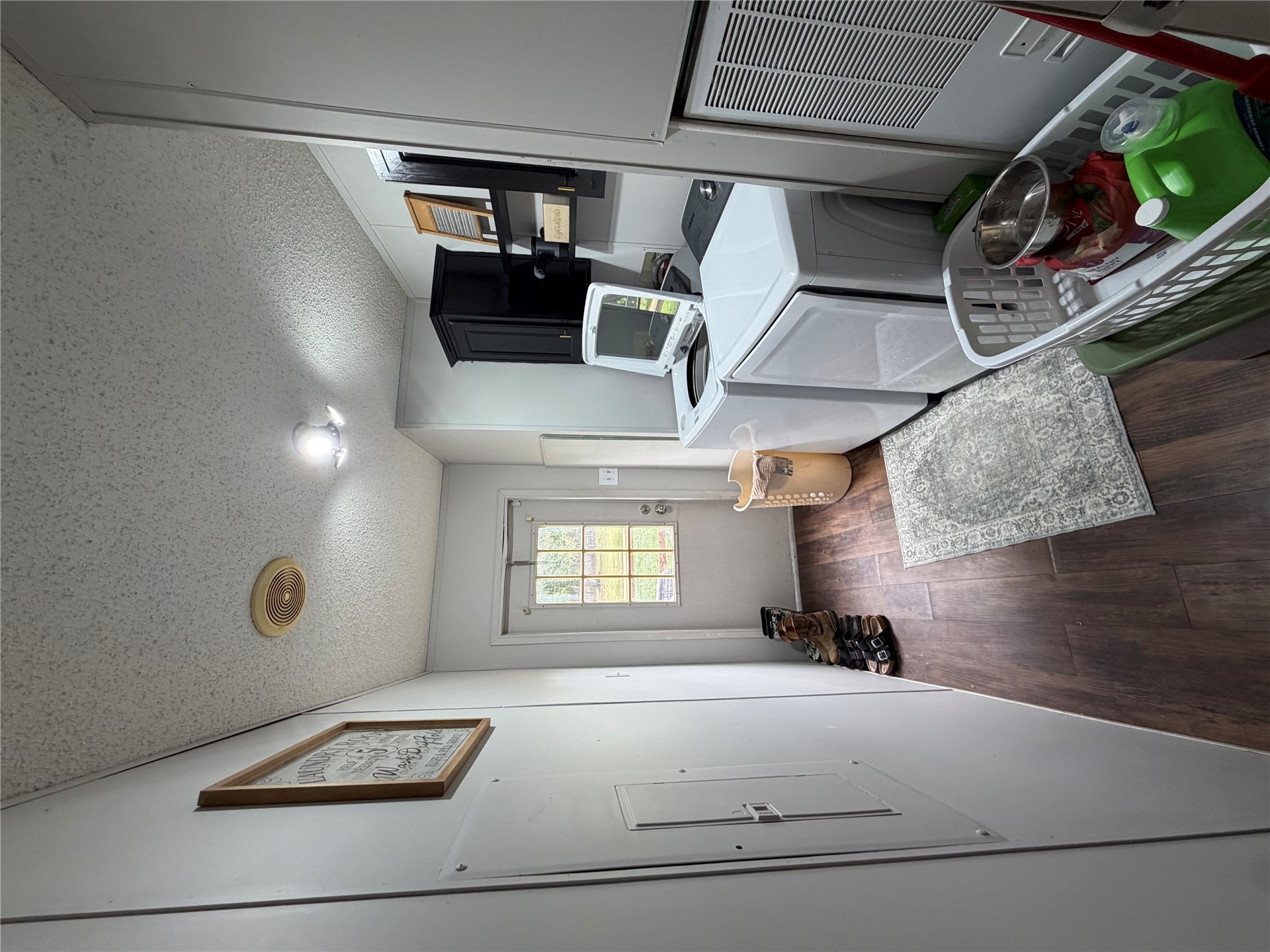 51 Sun Prairie Street Property Photo 10