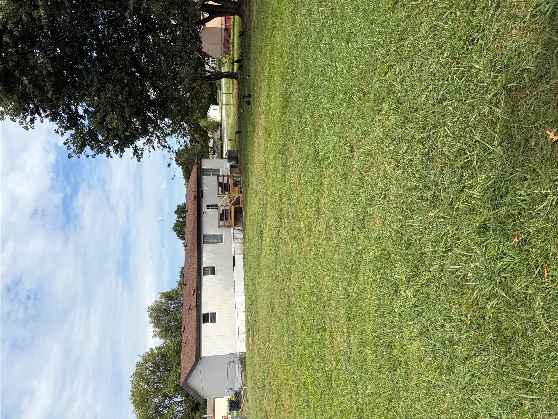 51 Sun Prairie Street Property Photo 12