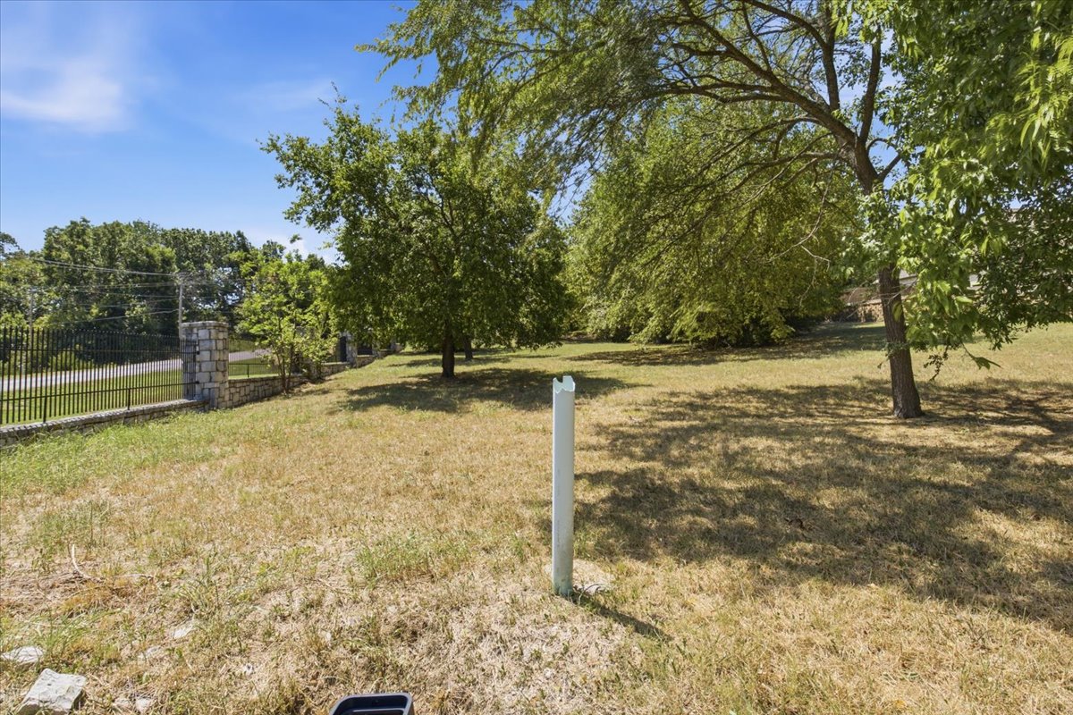 Cobblestone Drive Property Photo 3