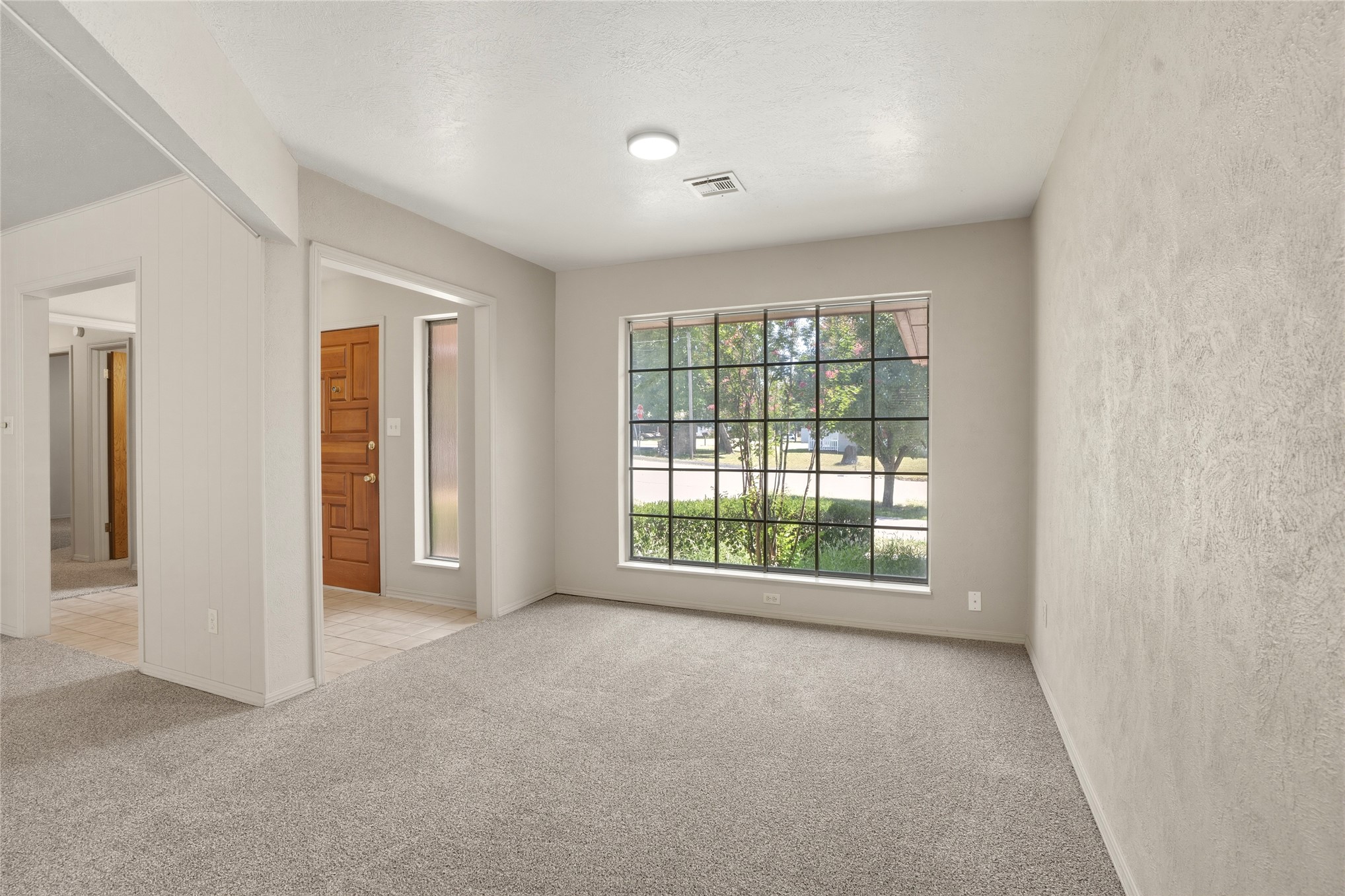 2516 Timber Terrace Property Photo 5
