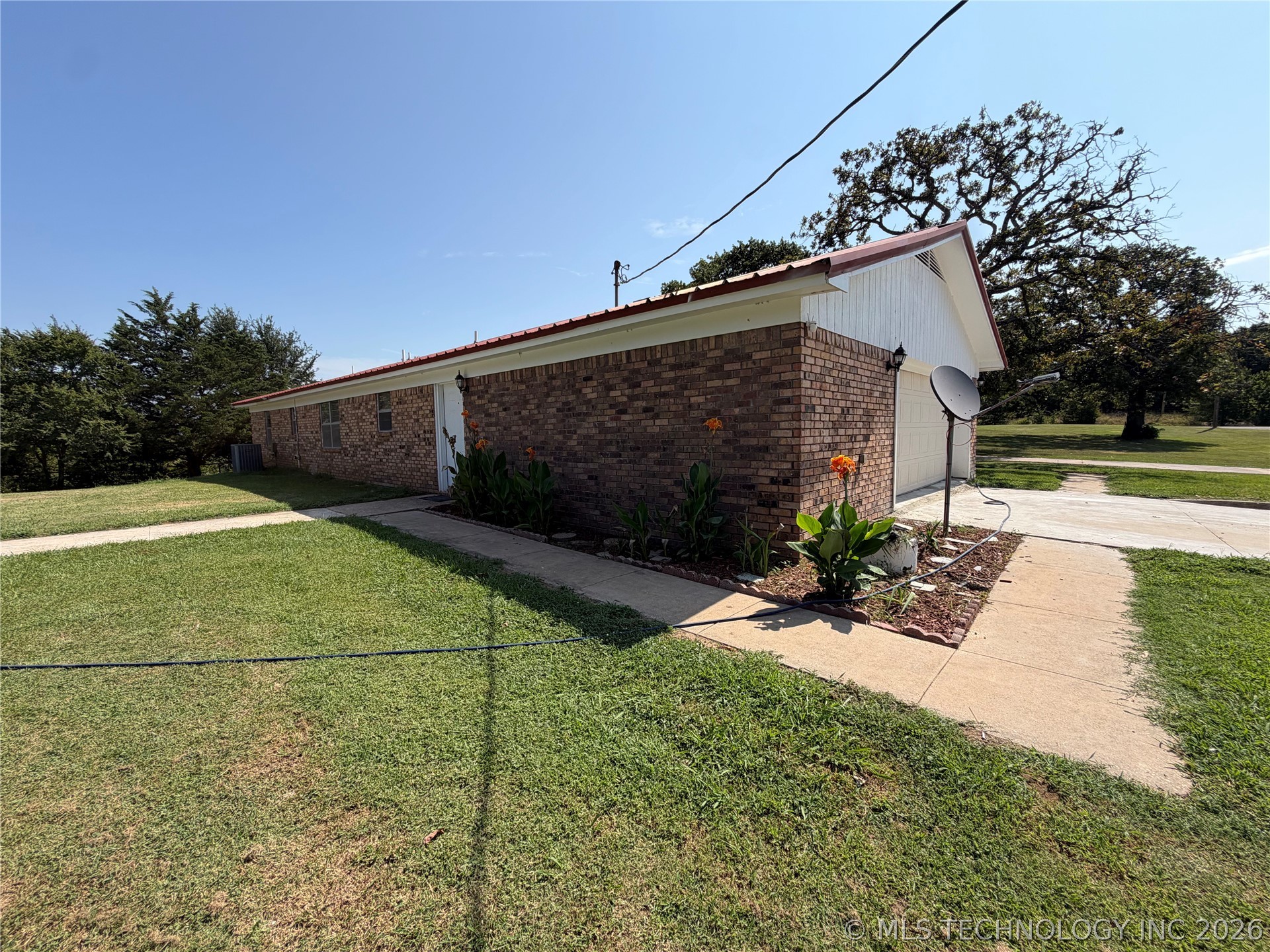 3157 State Road 22 Property Photo 5