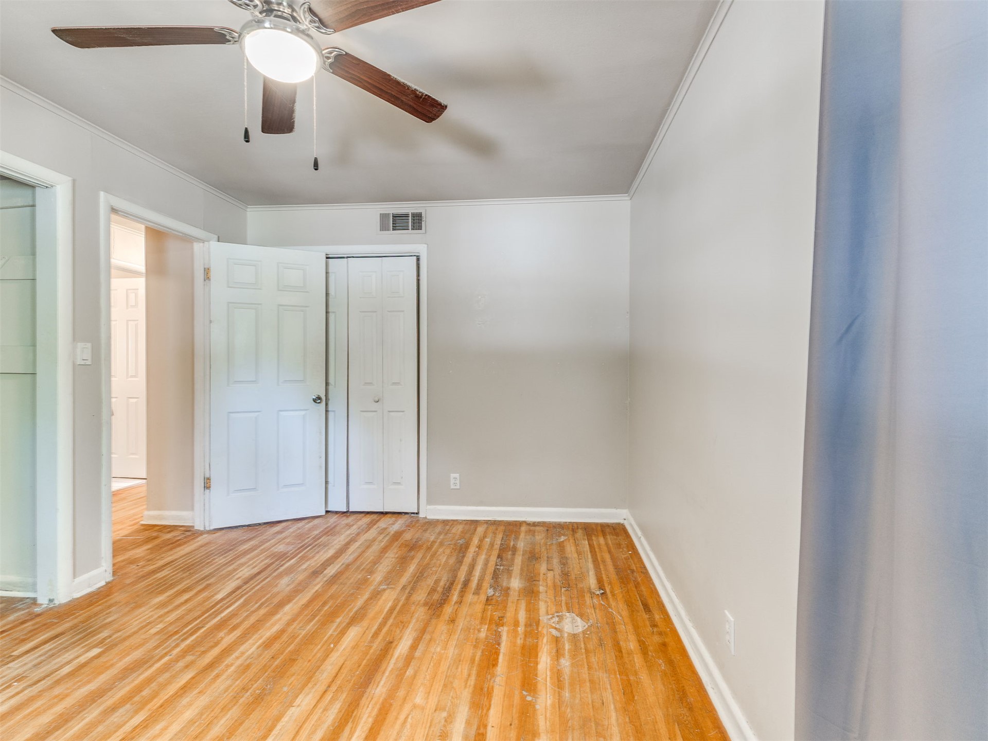 4369 S Yale Avenue Property Photo 17