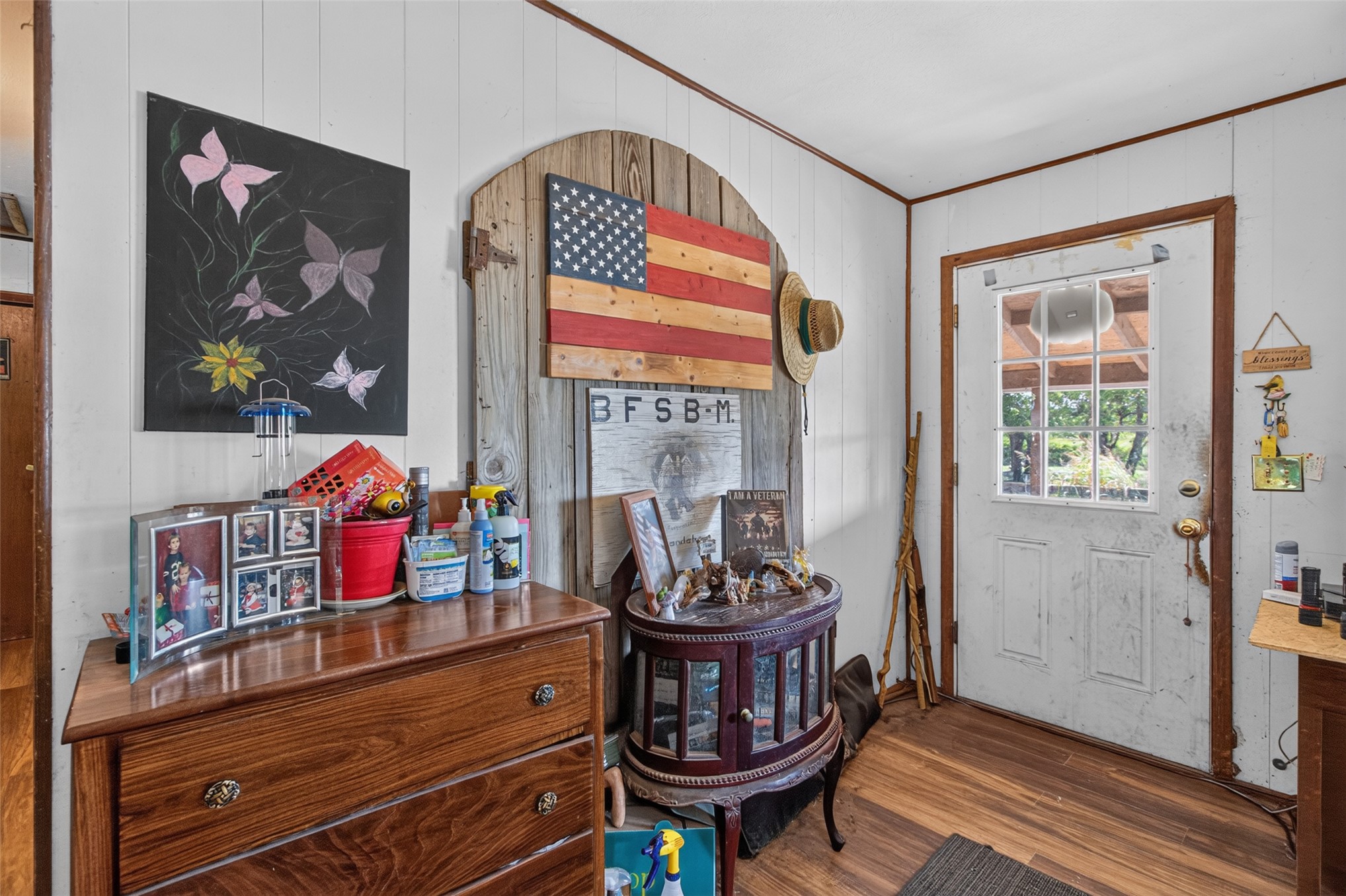 452303 E 270 Property Photo 23