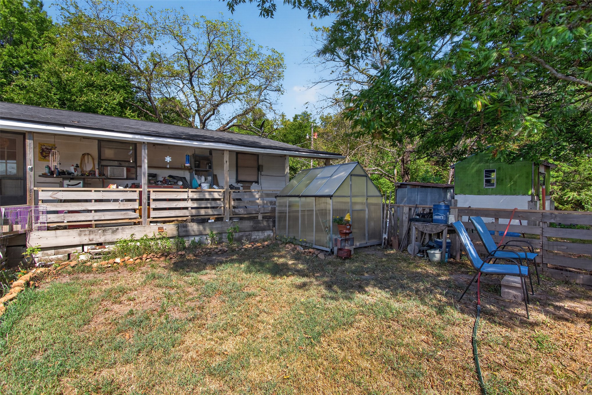 452303 E 270 Property Photo 41