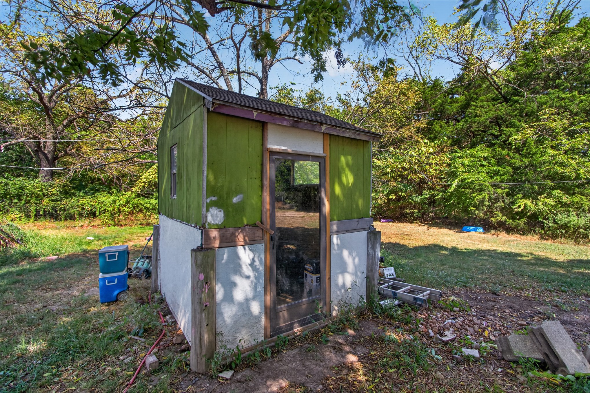 452303 E 270 Property Photo 47