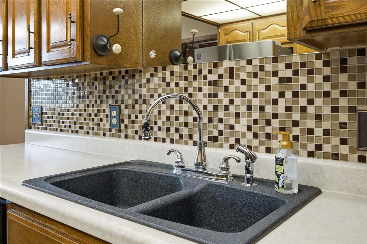 1024 N Forest Place Property Photo 16