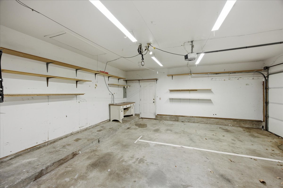 1024 N Forest Place Property Photo 42