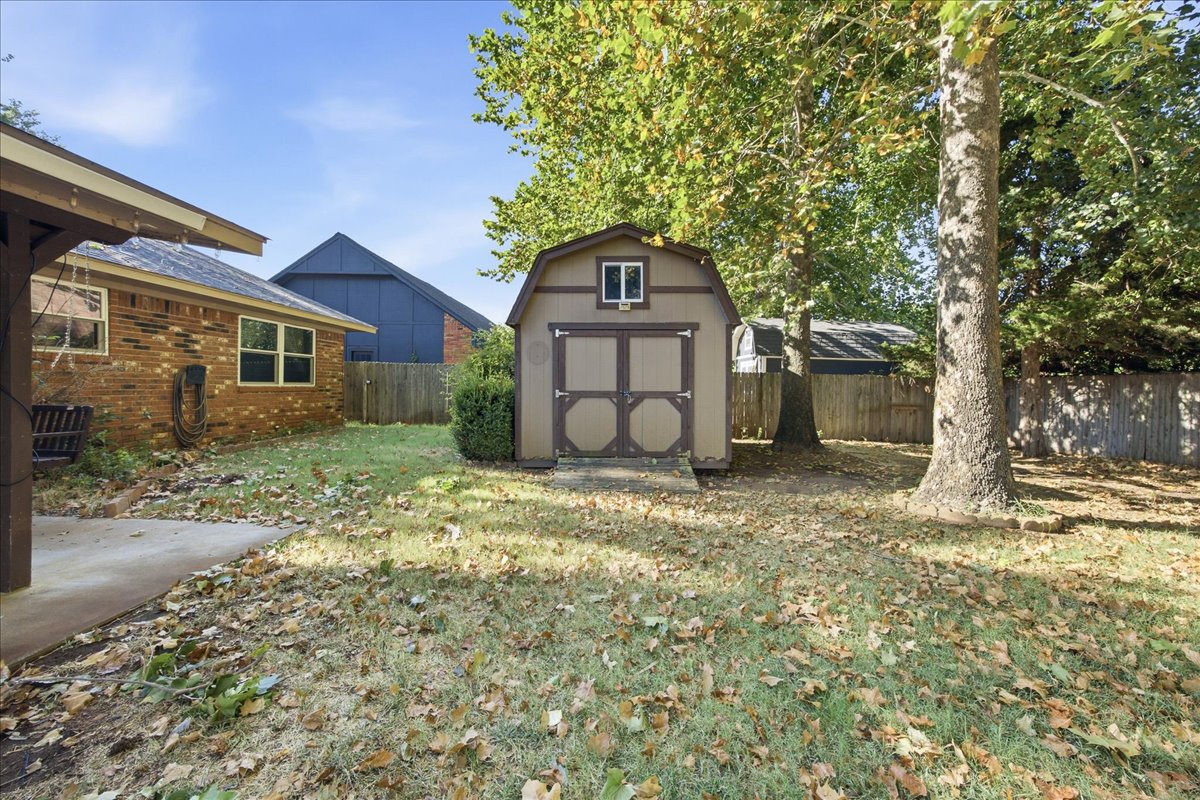1024 N Forest Place Property Photo 46