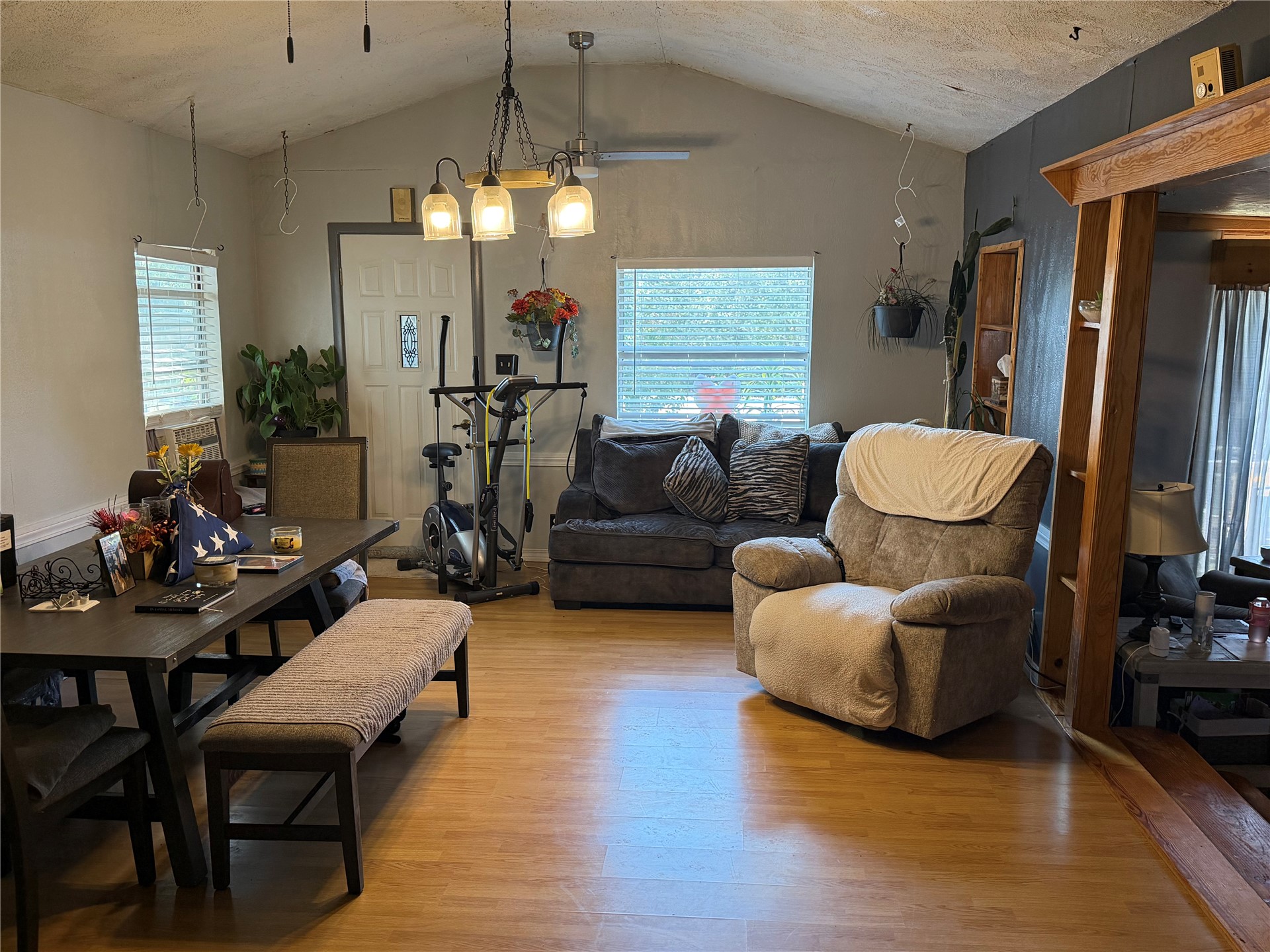 31040 W Highway 16 Highway Property Photo 6