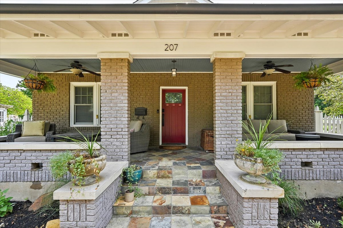 207 S Montclair Avenue Property Photo 6