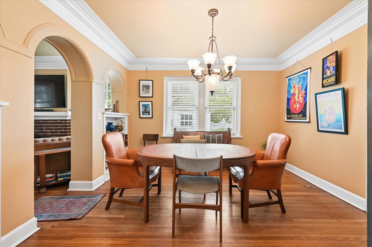 207 S Montclair Avenue Property Photo 13