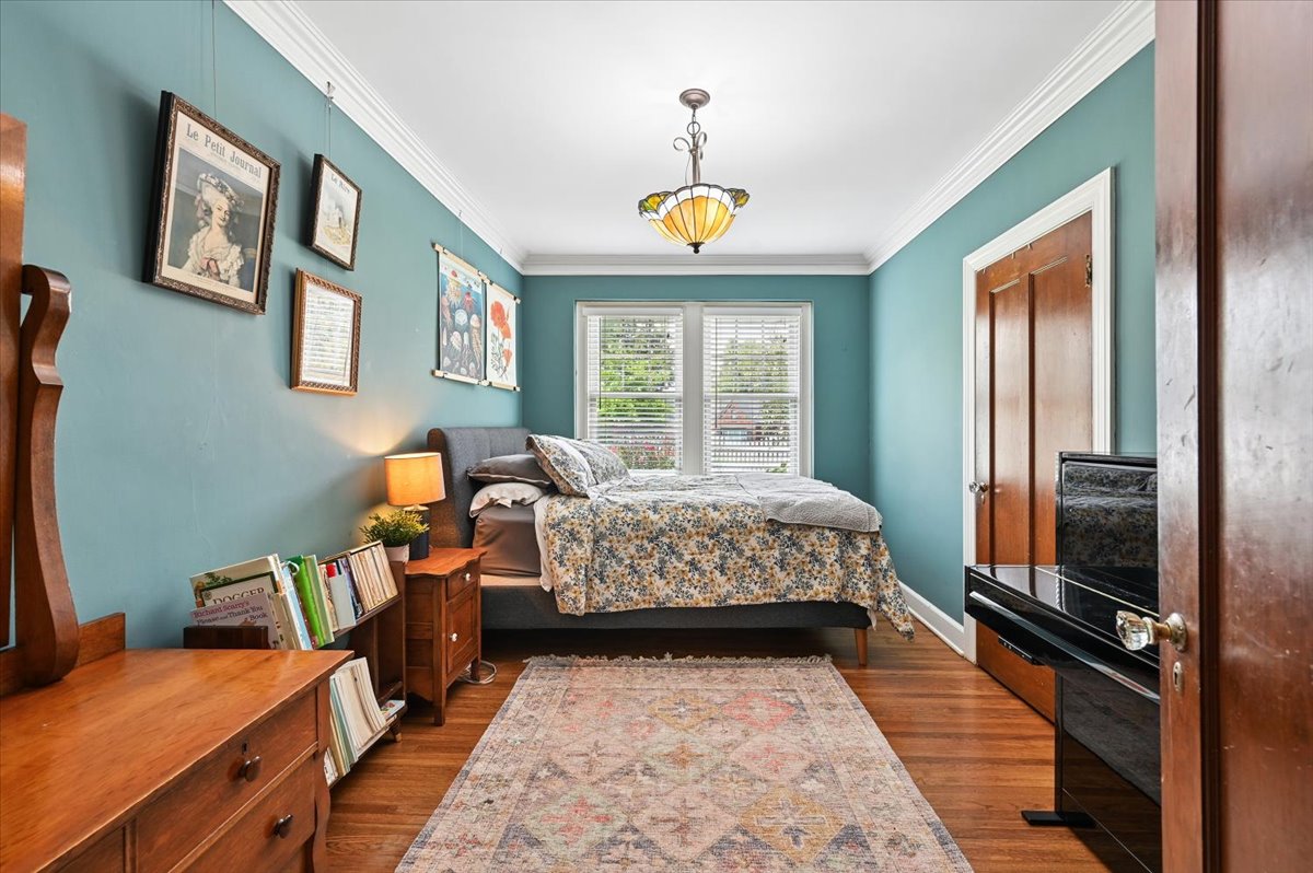 207 S Montclair Avenue Property Photo 21