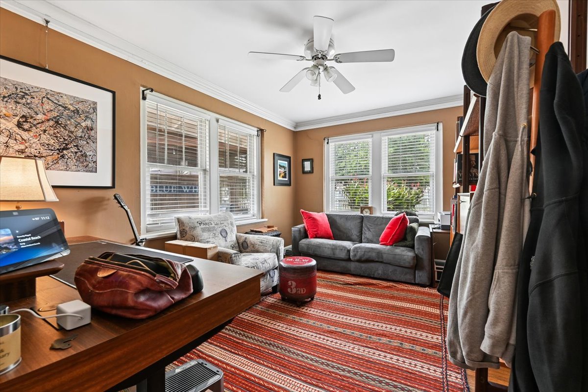 207 S Montclair Avenue Property Photo 25