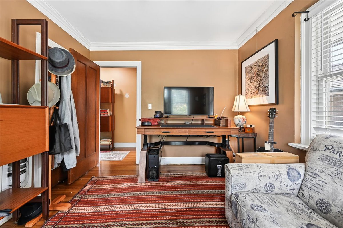 207 S Montclair Avenue Property Photo 26