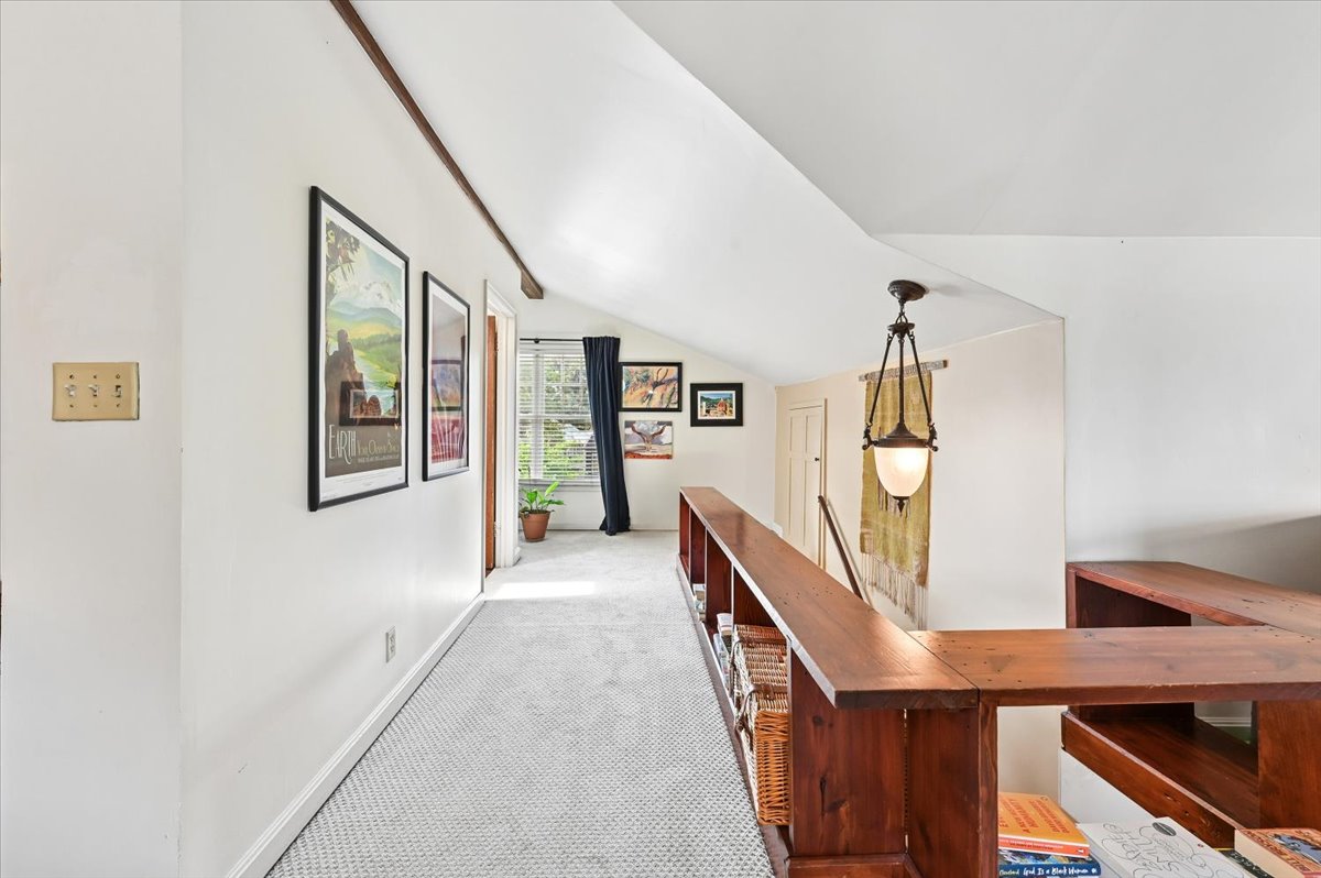 207 S Montclair Avenue Property Photo 29