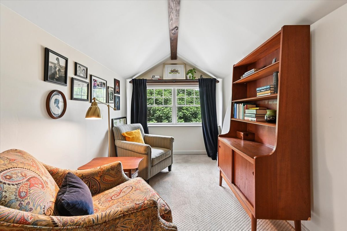 207 S Montclair Avenue Property Photo 30