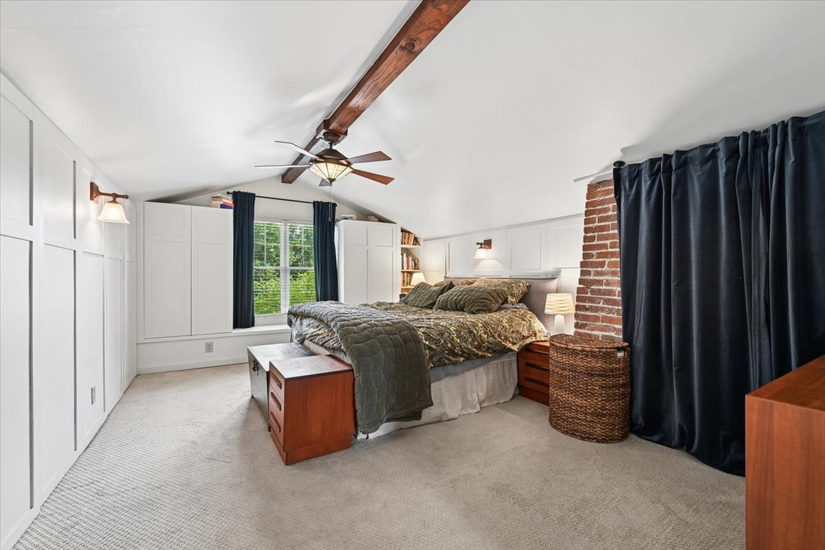 207 S Montclair Avenue Property Photo 31
