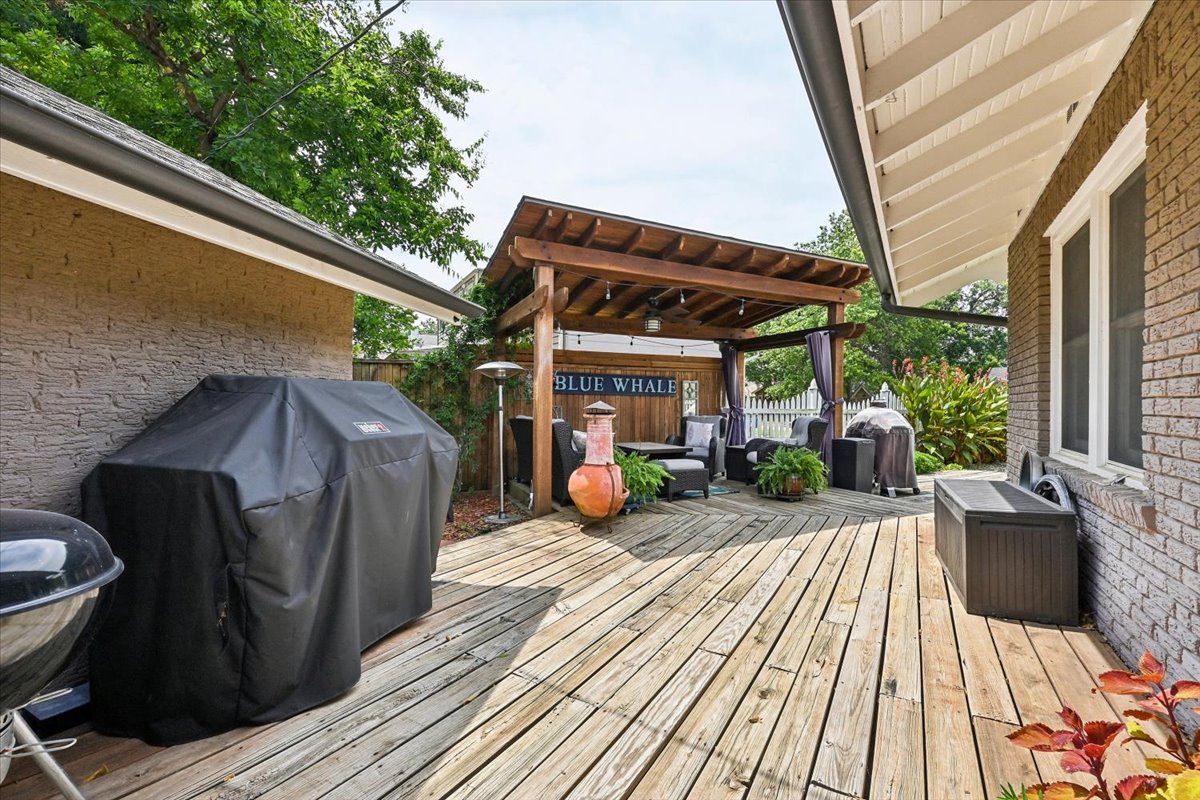 207 S Montclair Avenue Property Photo 39
