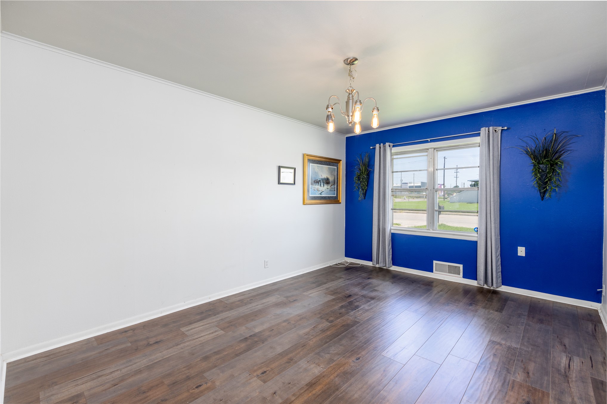 723 Texas Street Property Photo 8