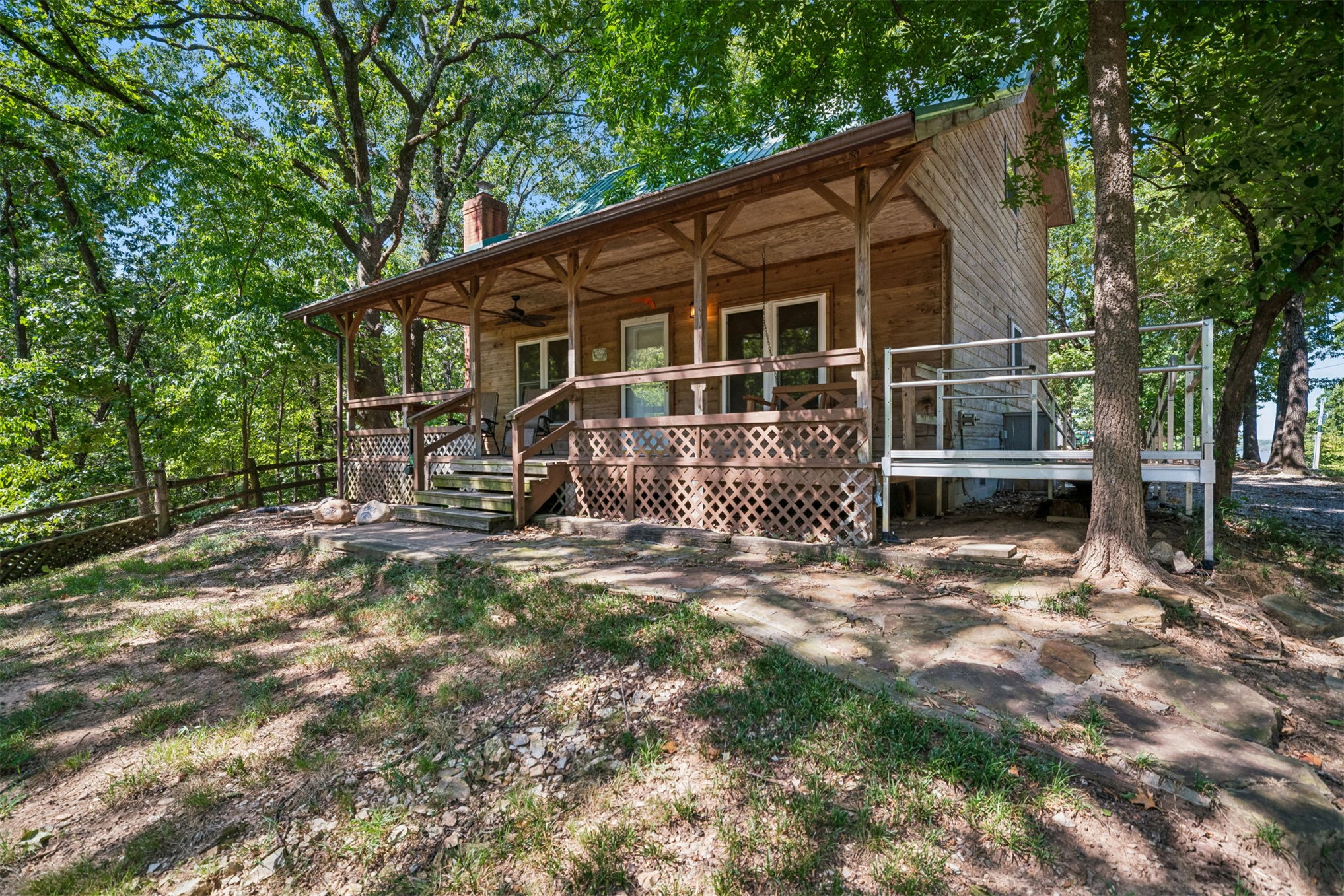 136 Oak Ridge Drive Property Photo 2