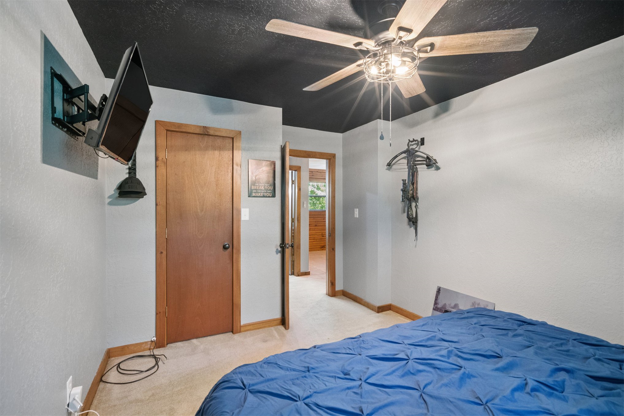 136 Oak Ridge Drive Property Photo 22