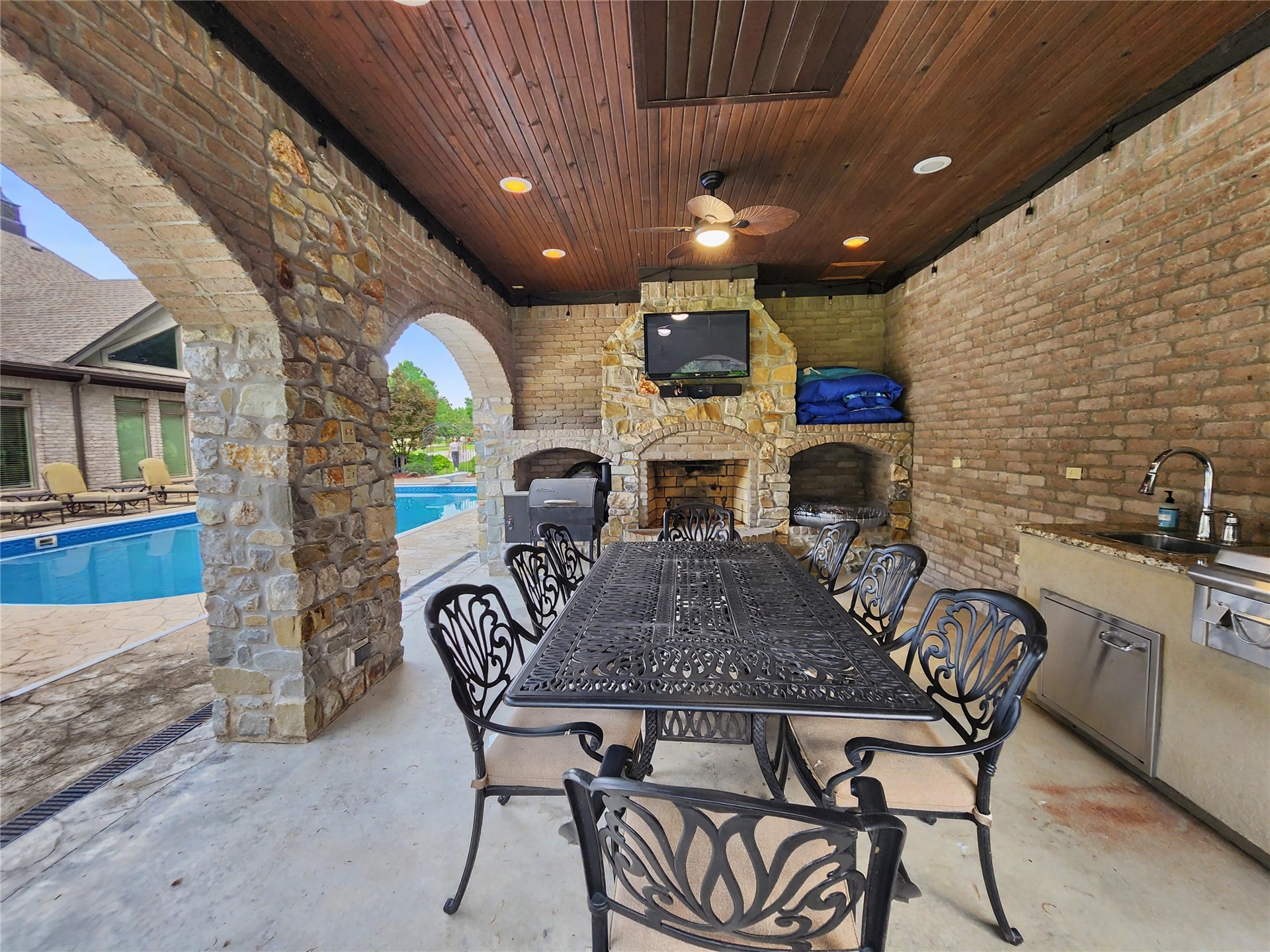 870 Cherry Springs Drive Property Photo 82