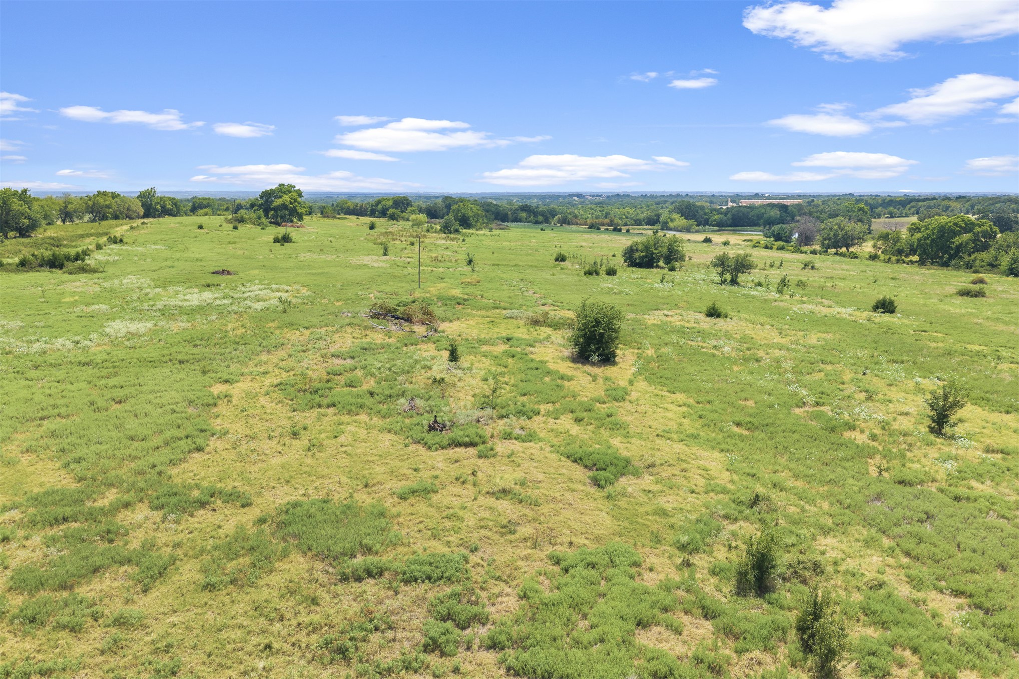 6979 State Hwy 53 Property Photo 9