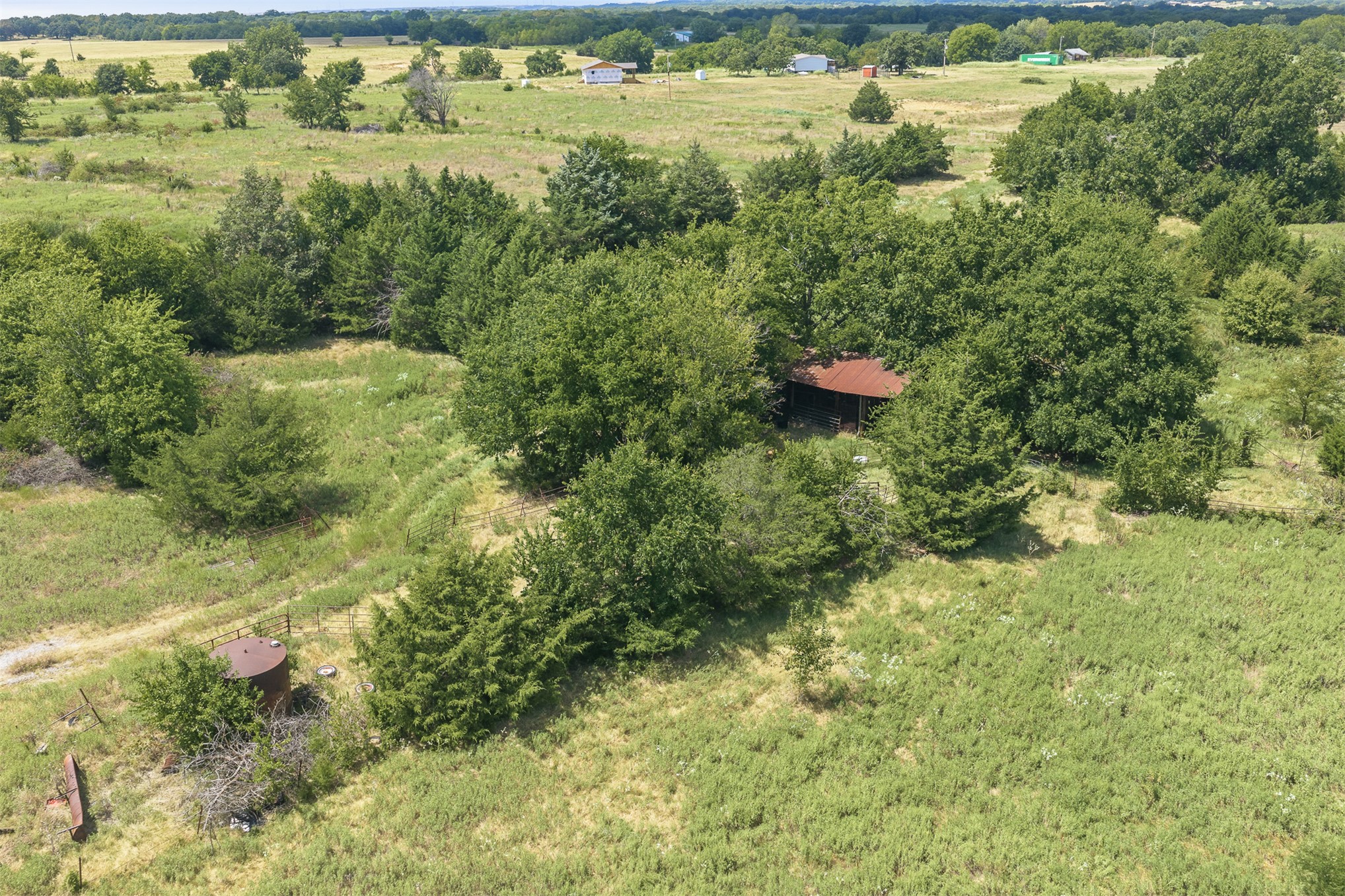 6979 State Hwy 53 Property Photo 16