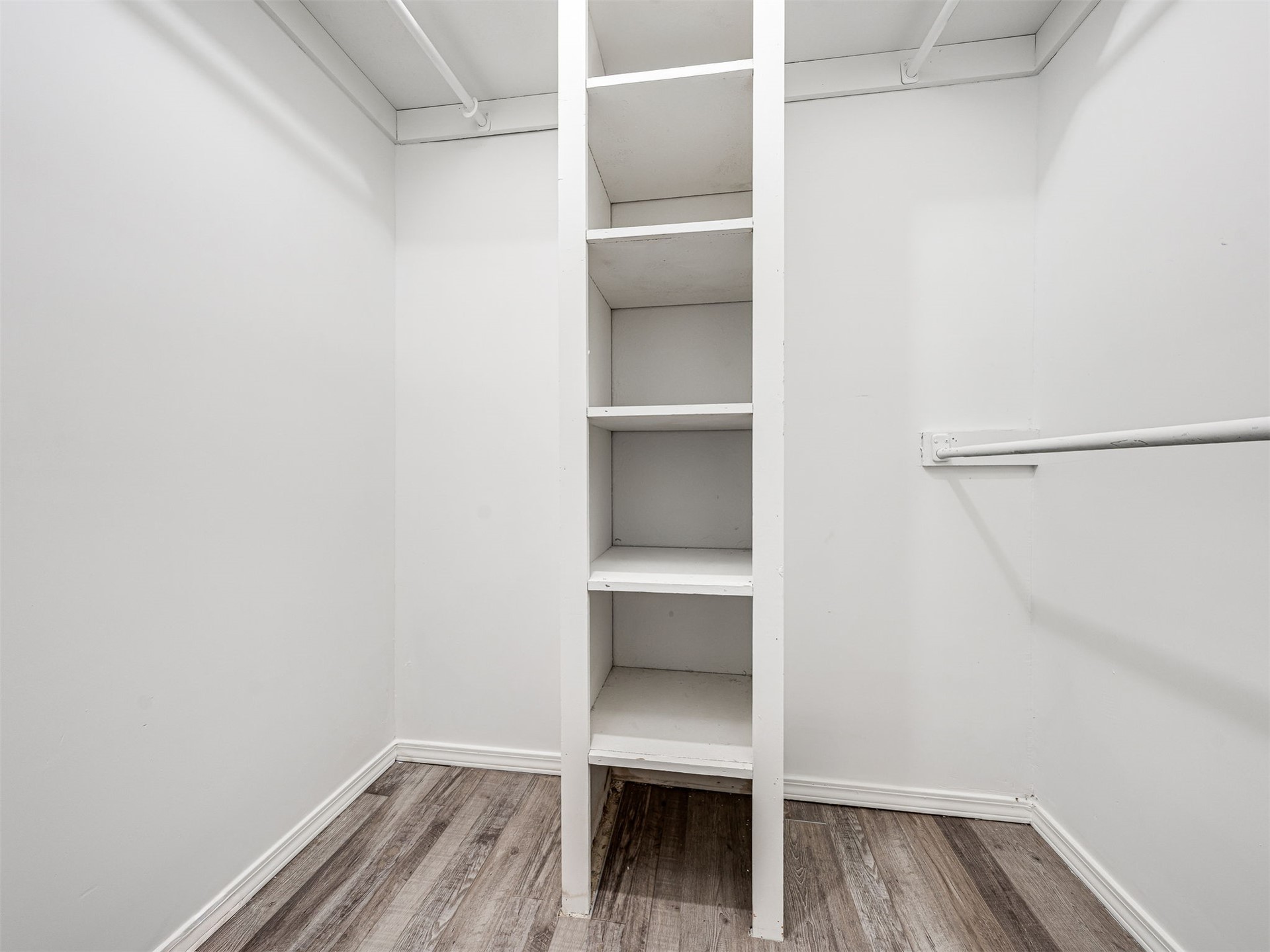 309 Capitol Street Property Photo 20