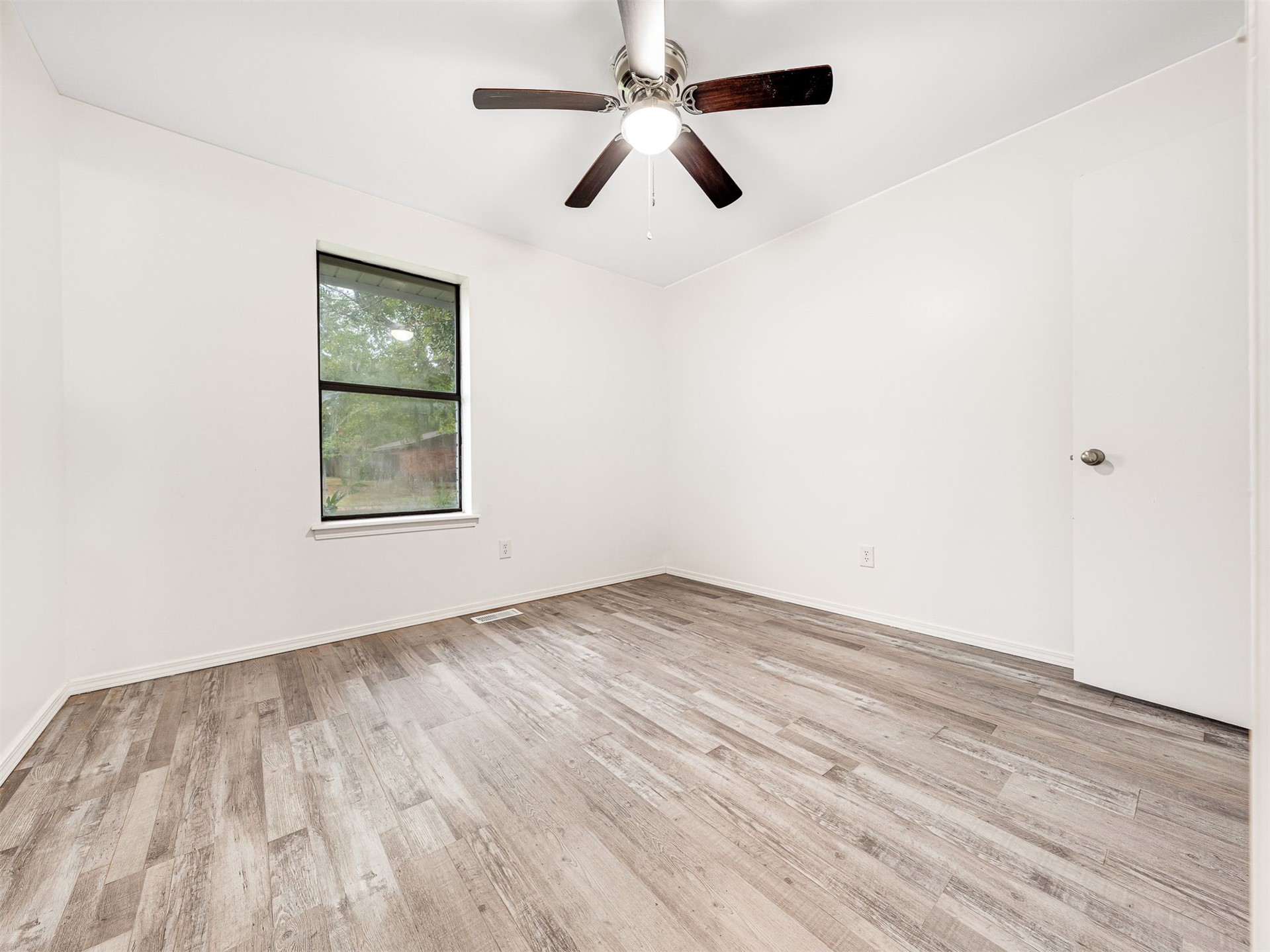 309 Capitol Street Property Photo 22