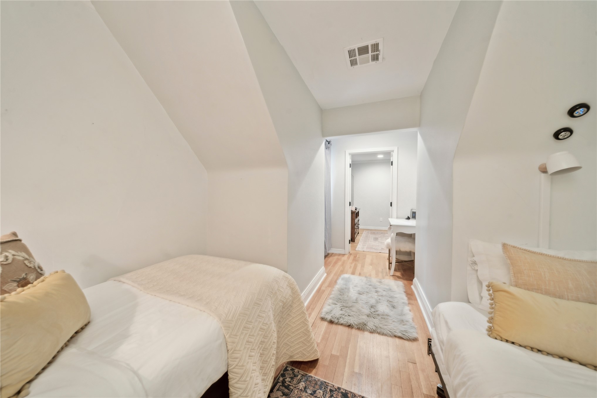 2252 S Troost Avenue Property Photo 23