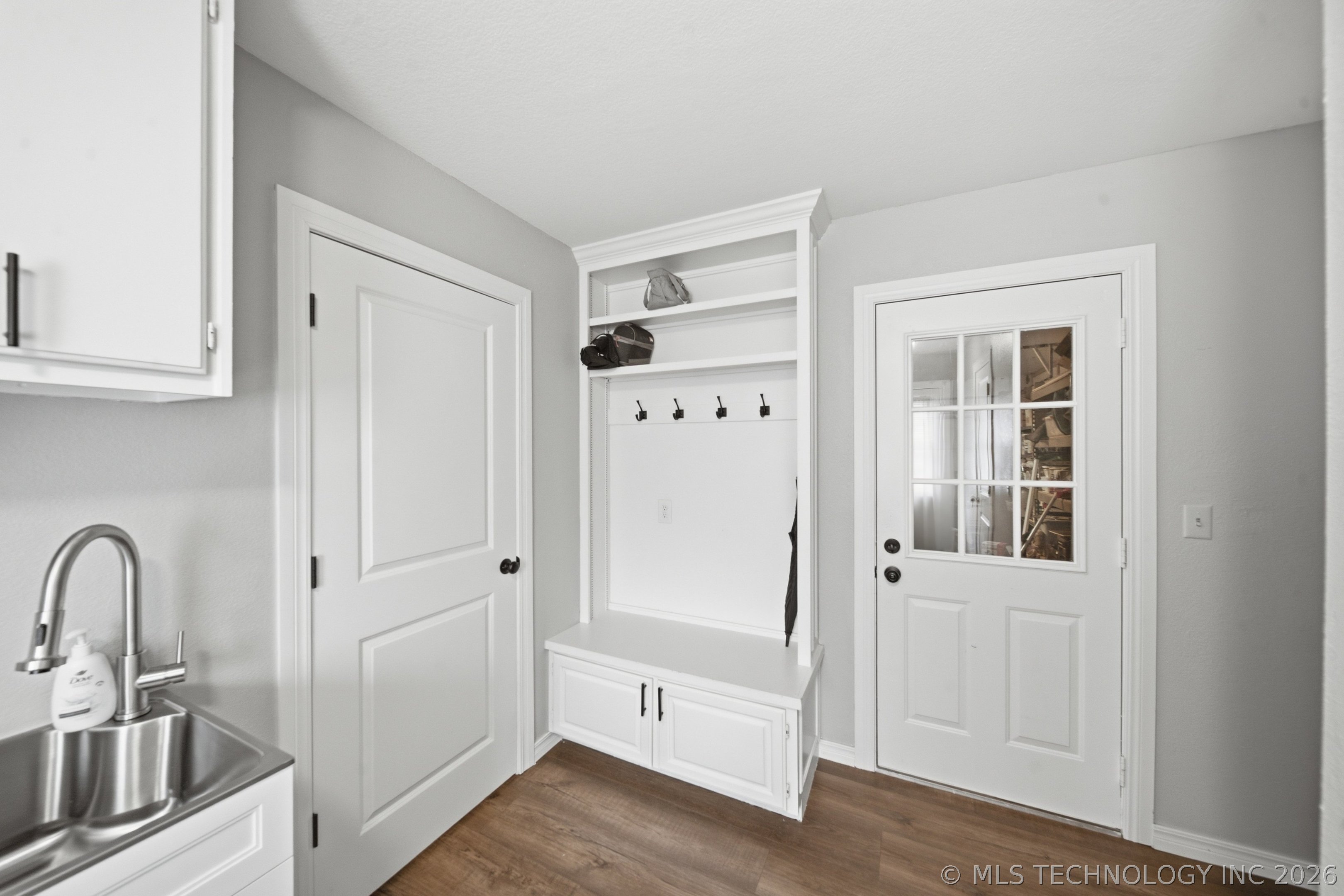 12123 S 4090 Road Property Photo 16