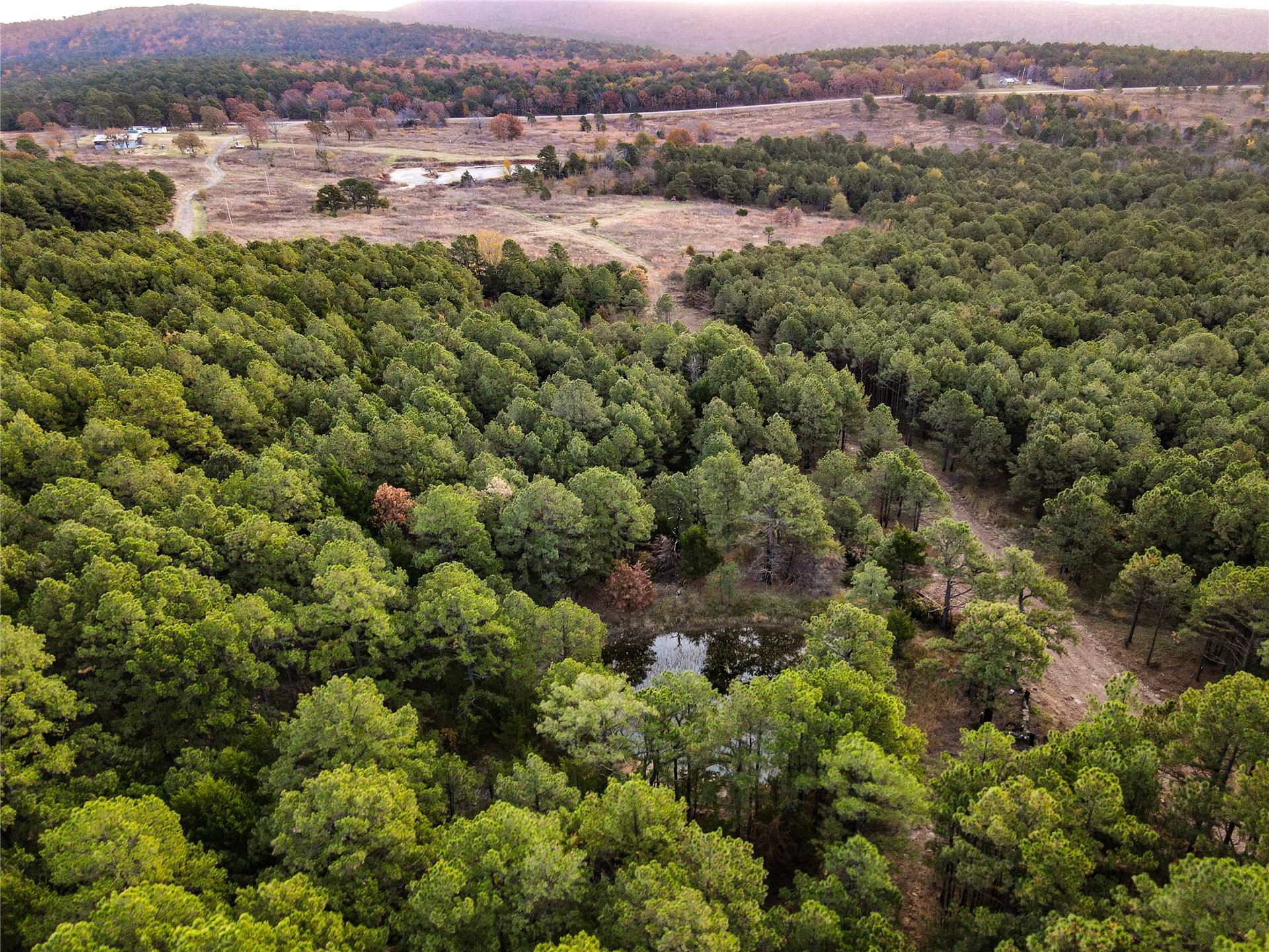 9915 Se Highway 2 Property Photo 10