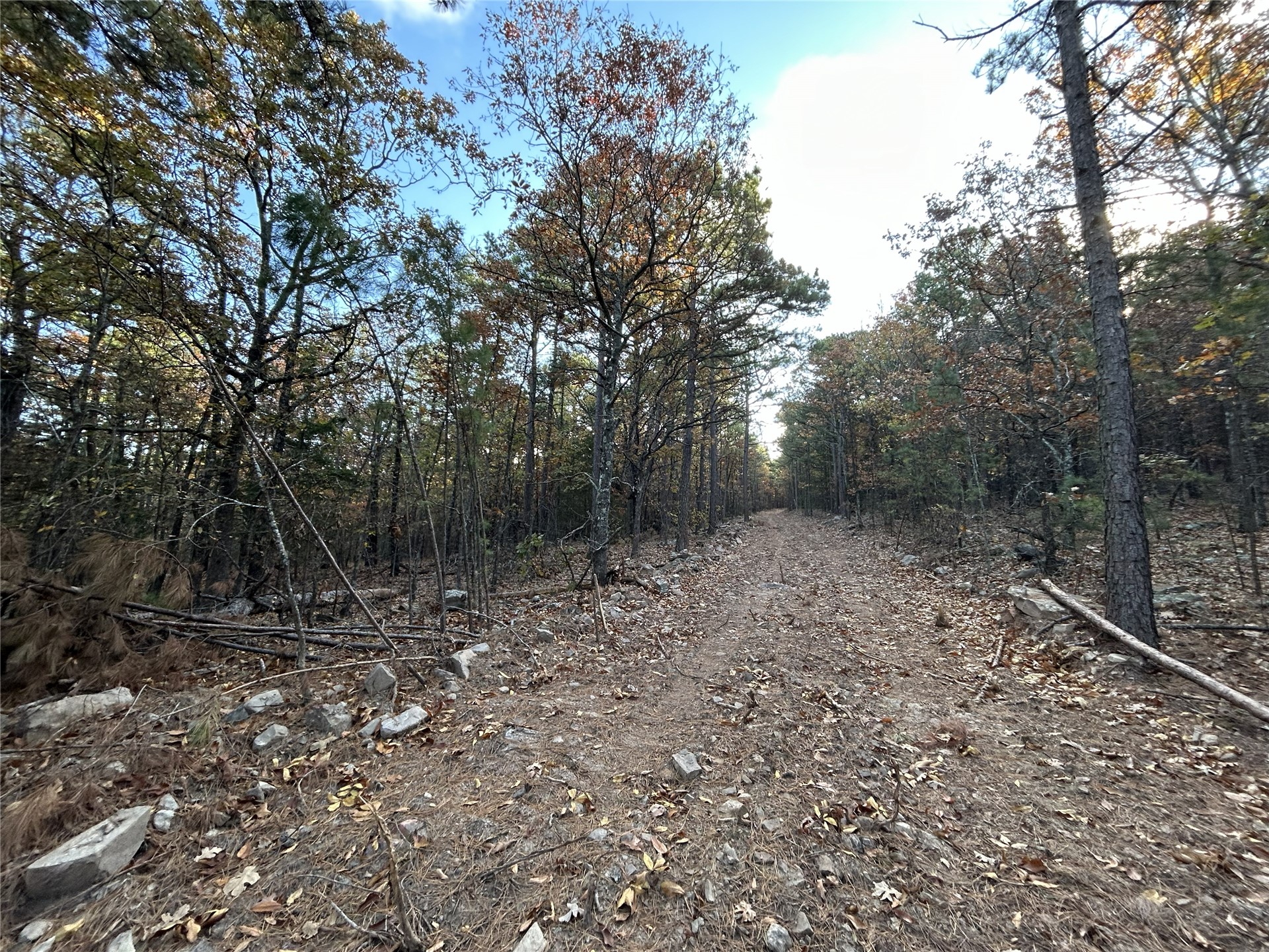 9915 Se Highway 2 Property Photo 20