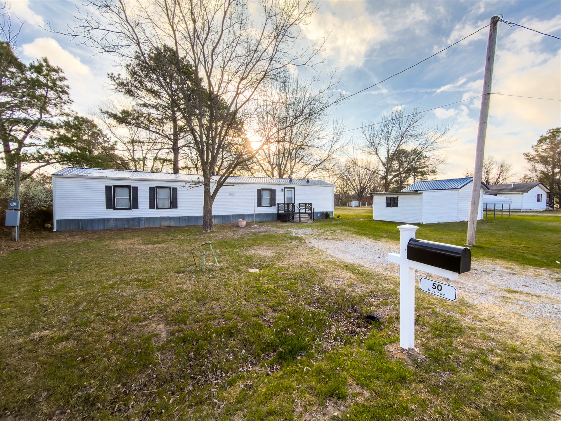 50 N Johnson Property Photo 1