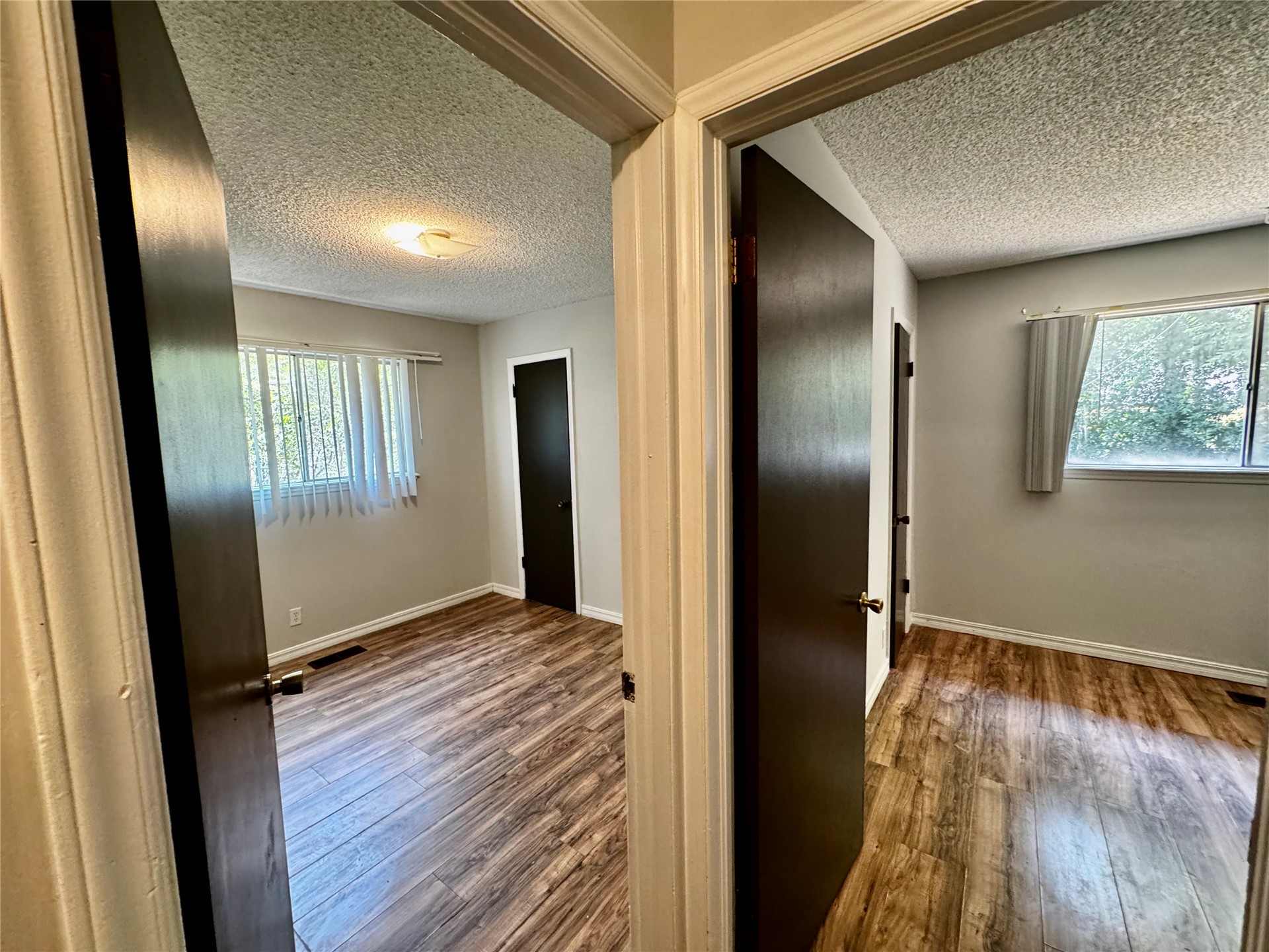 11552 E 27th Court Property Photo 15