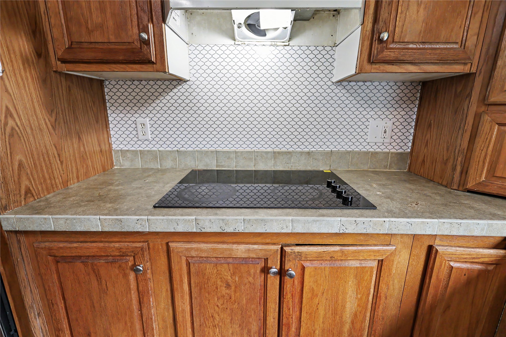 3746 N 494 Road Property Photo 27
