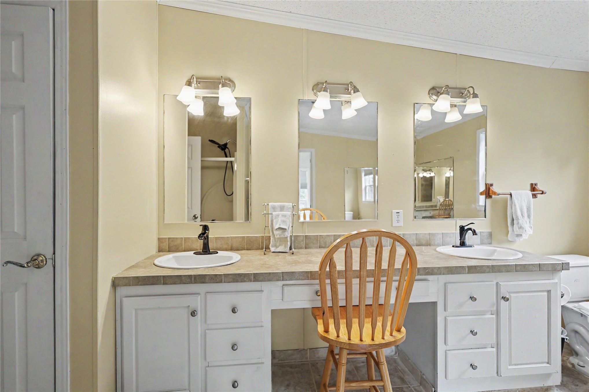 3746 N 494 Road Property Photo 41