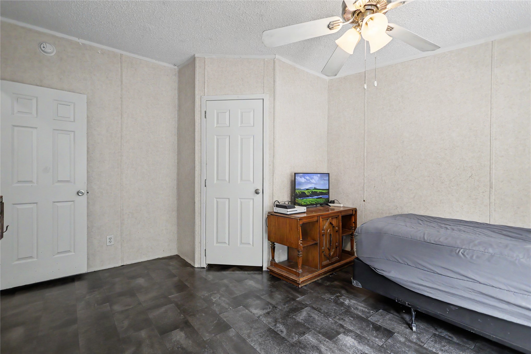 3746 N 494 Road Property Photo 62