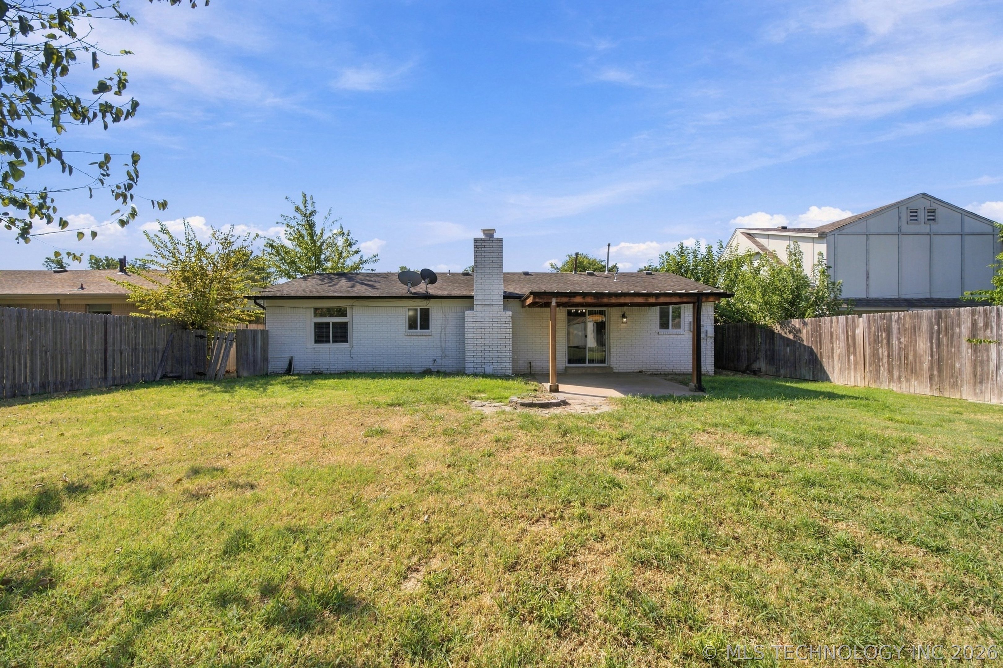 11819 E 27th Street Property Photo 20