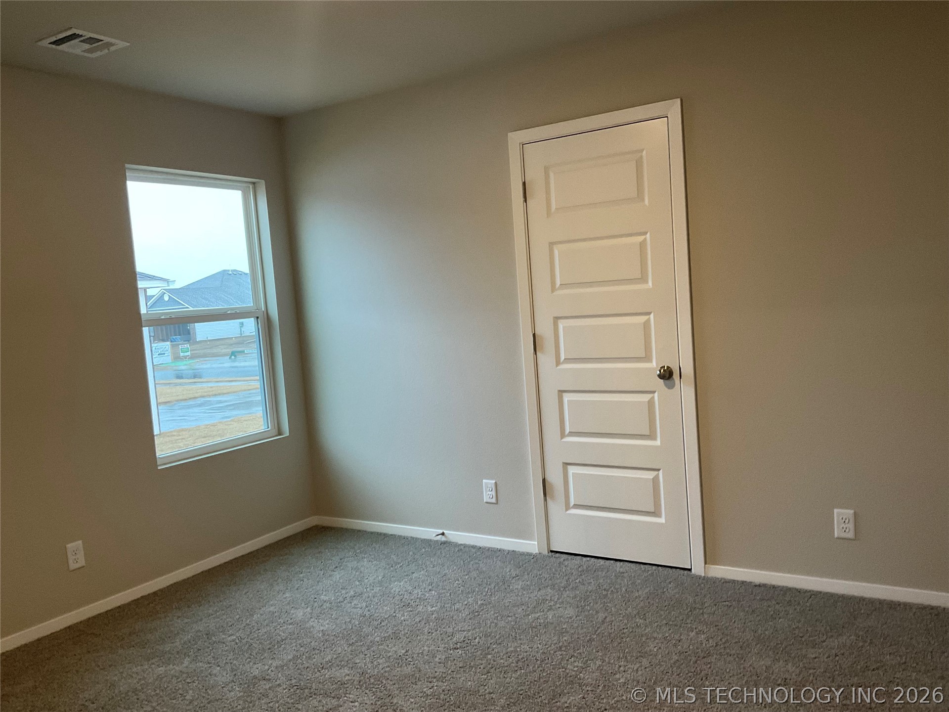1108 W Odessa Road Property Photo 17