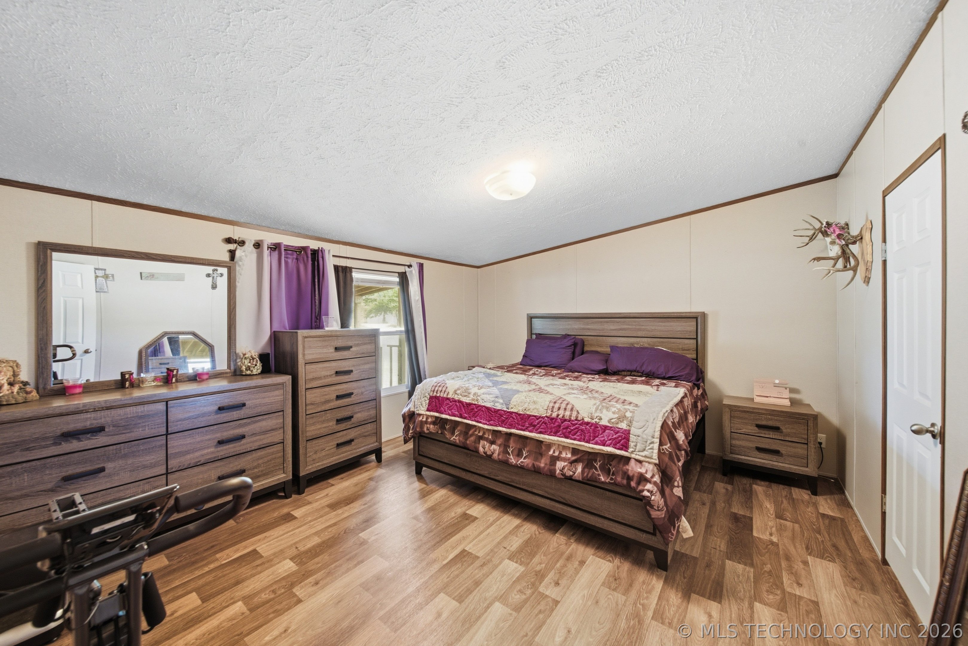 19505 Yale Avenue Property Photo 6