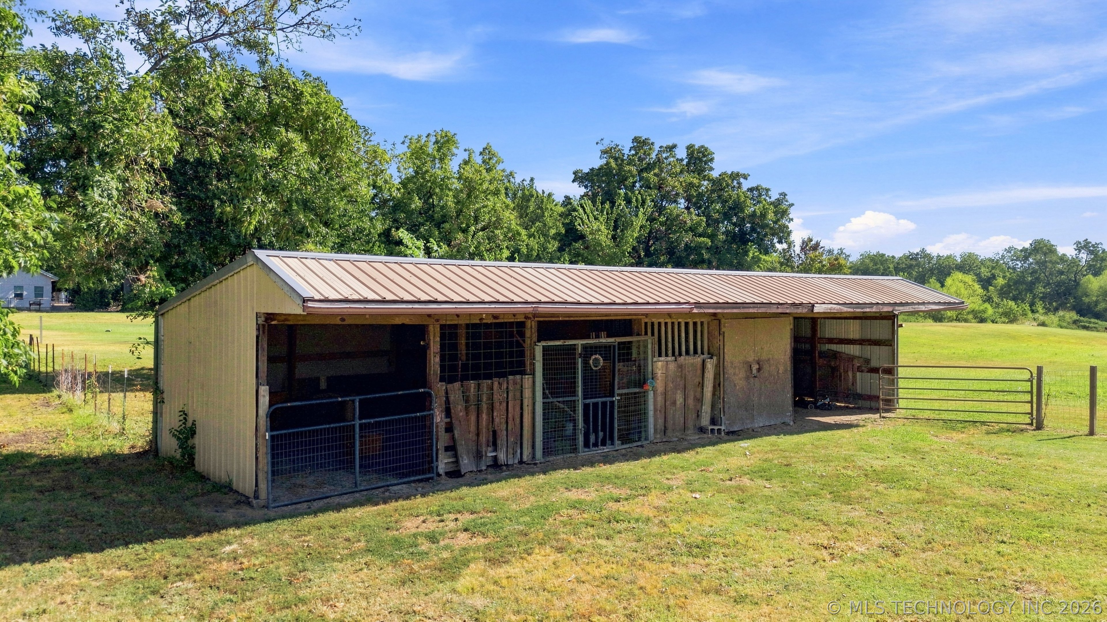 19505 Yale Avenue Property Photo 8
