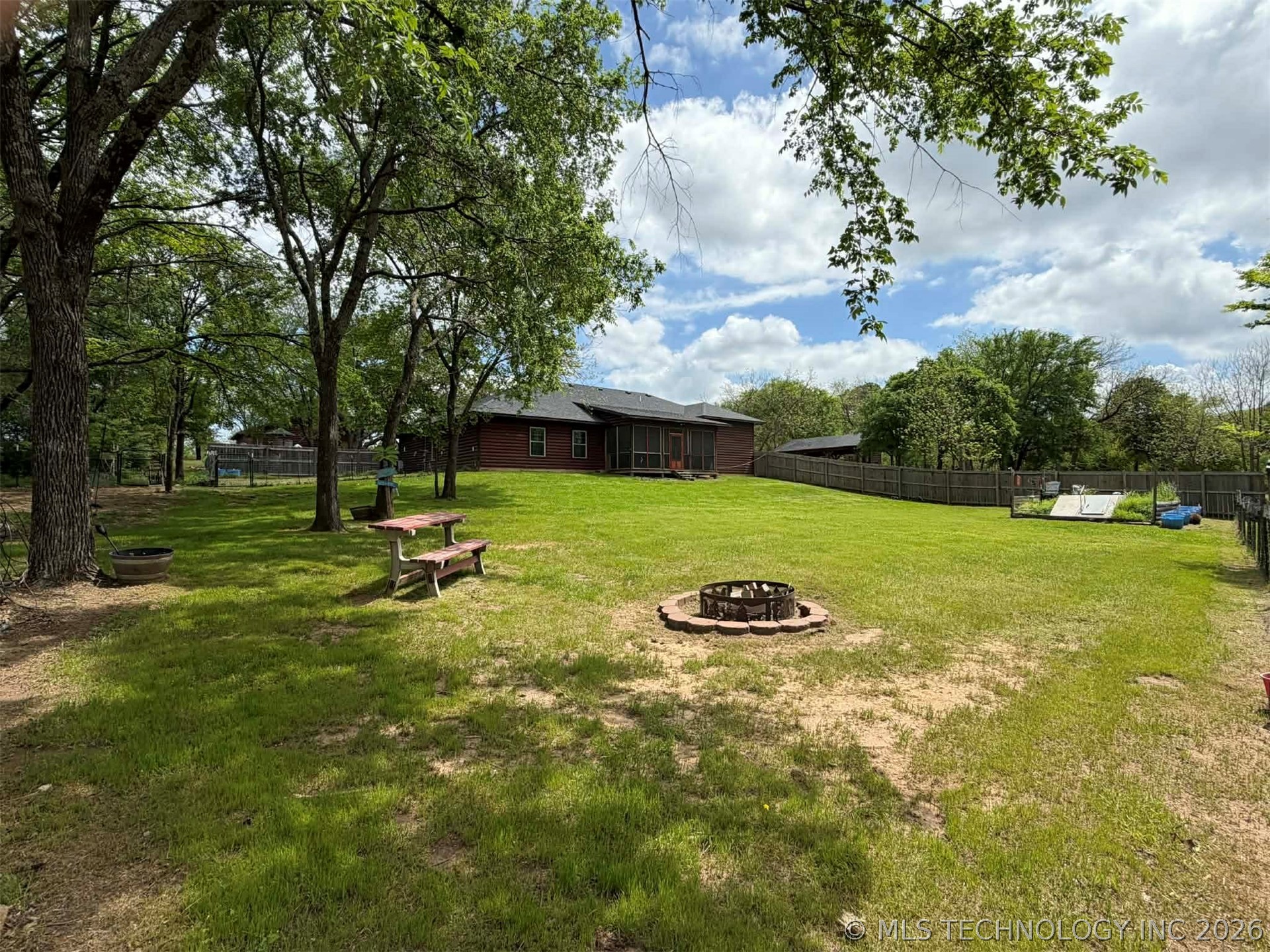 11061 Highway 70 Property Photo 34