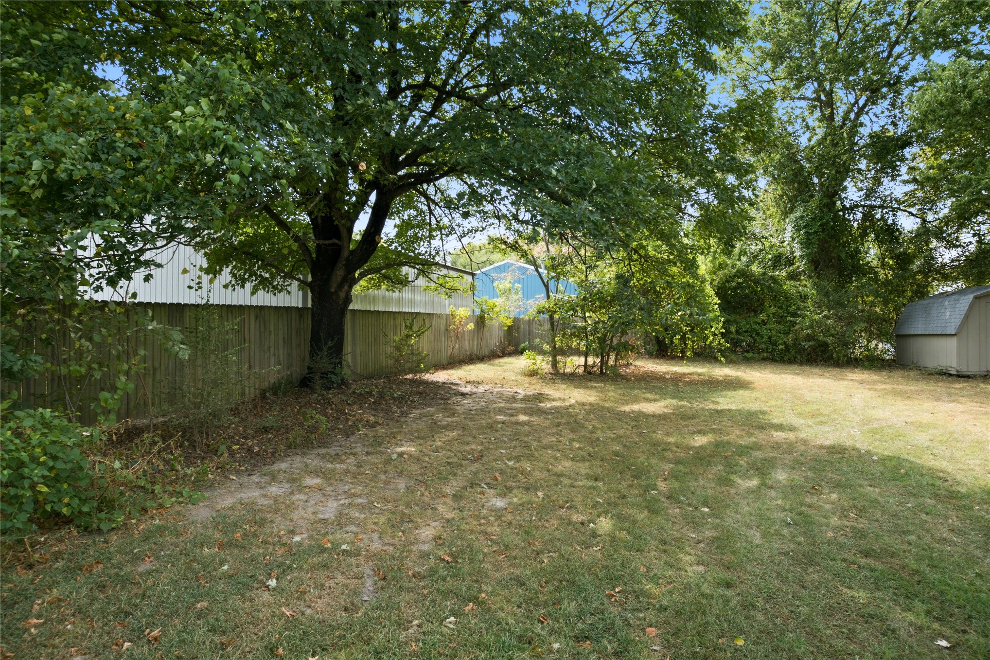 1799 W Main Street Property Photo 9