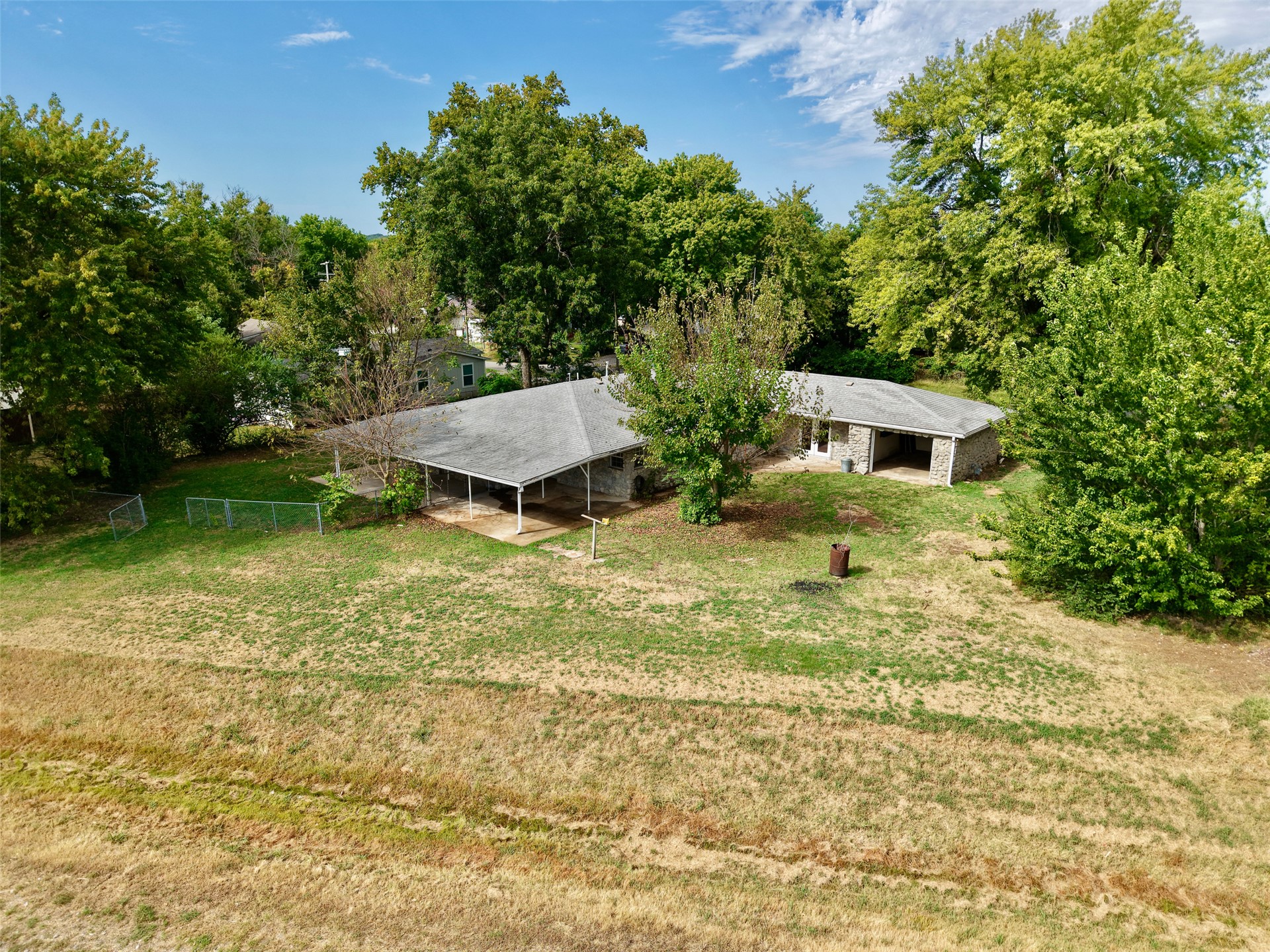 723 N Bristow Avenue Property Photo 32